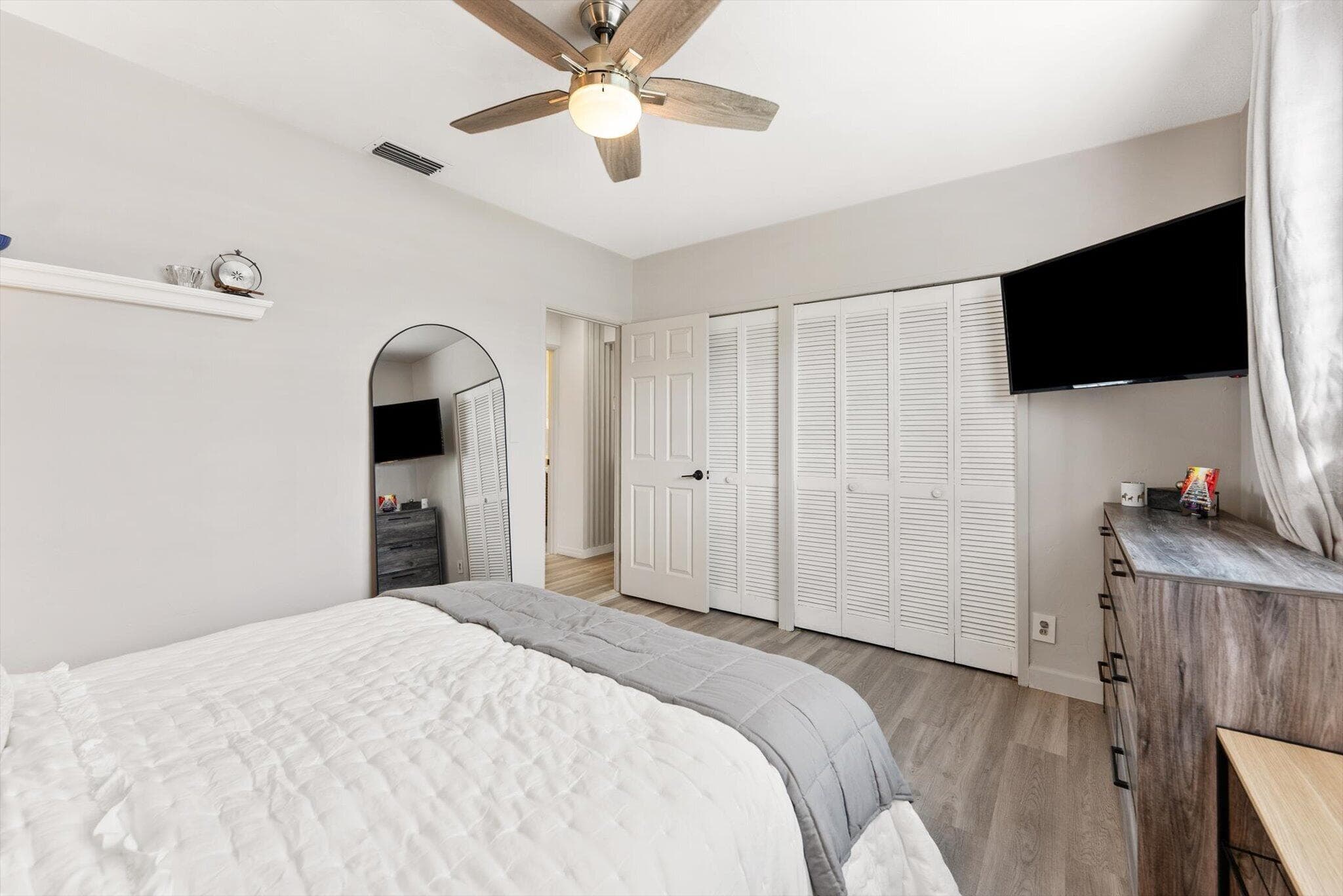 350 Forest Hill Boulevard, West Palm Beach, FL 33405 — photo 22 of 35