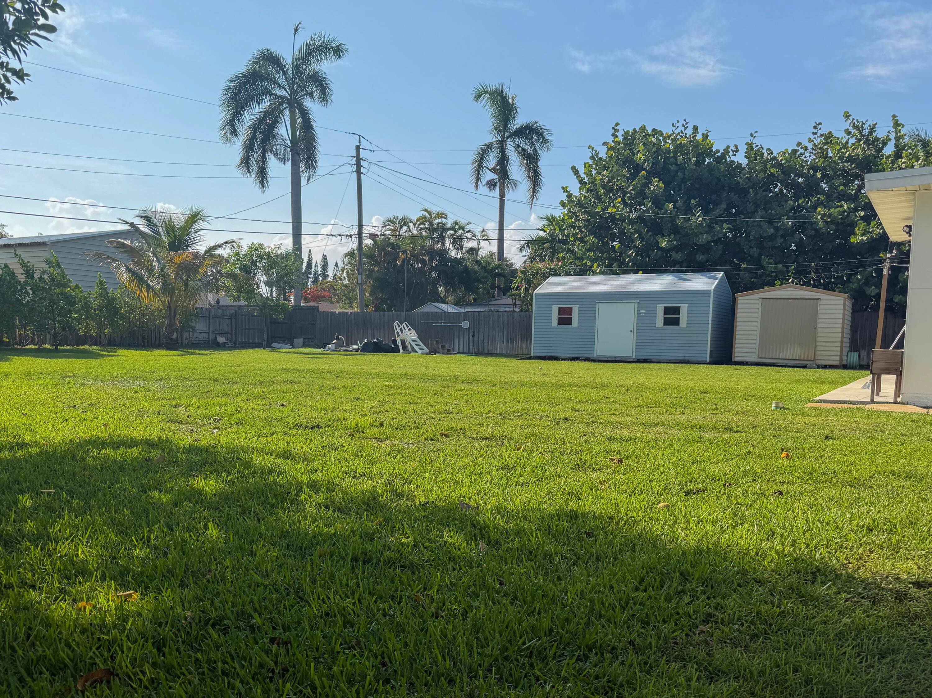 80 Cleveland Road, Lake Worth, FL 33467 — photo 5 of 27