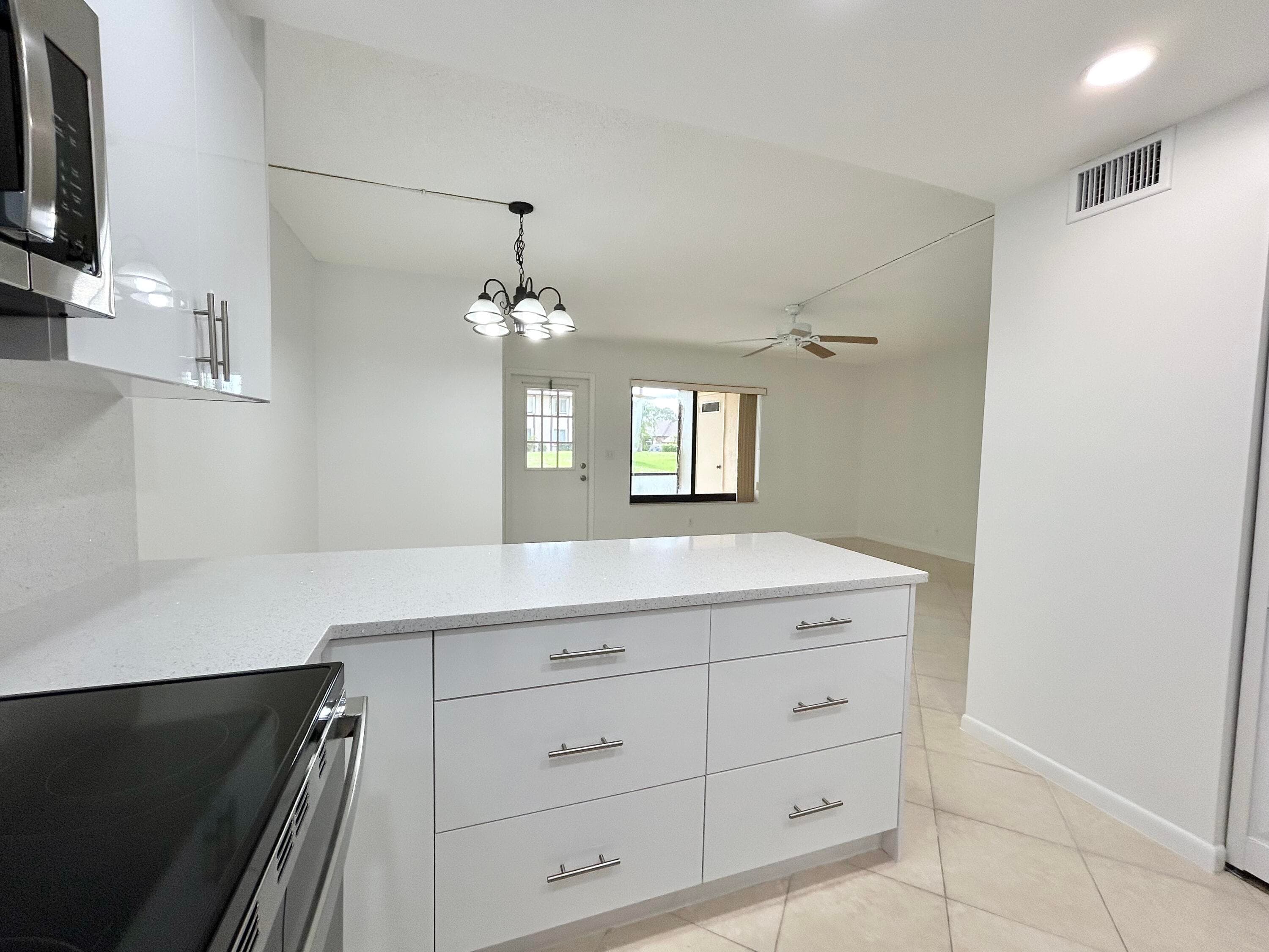 418 Pine Glen Lane C-1, Greenacres, FL 33463 — photo 2 of 57