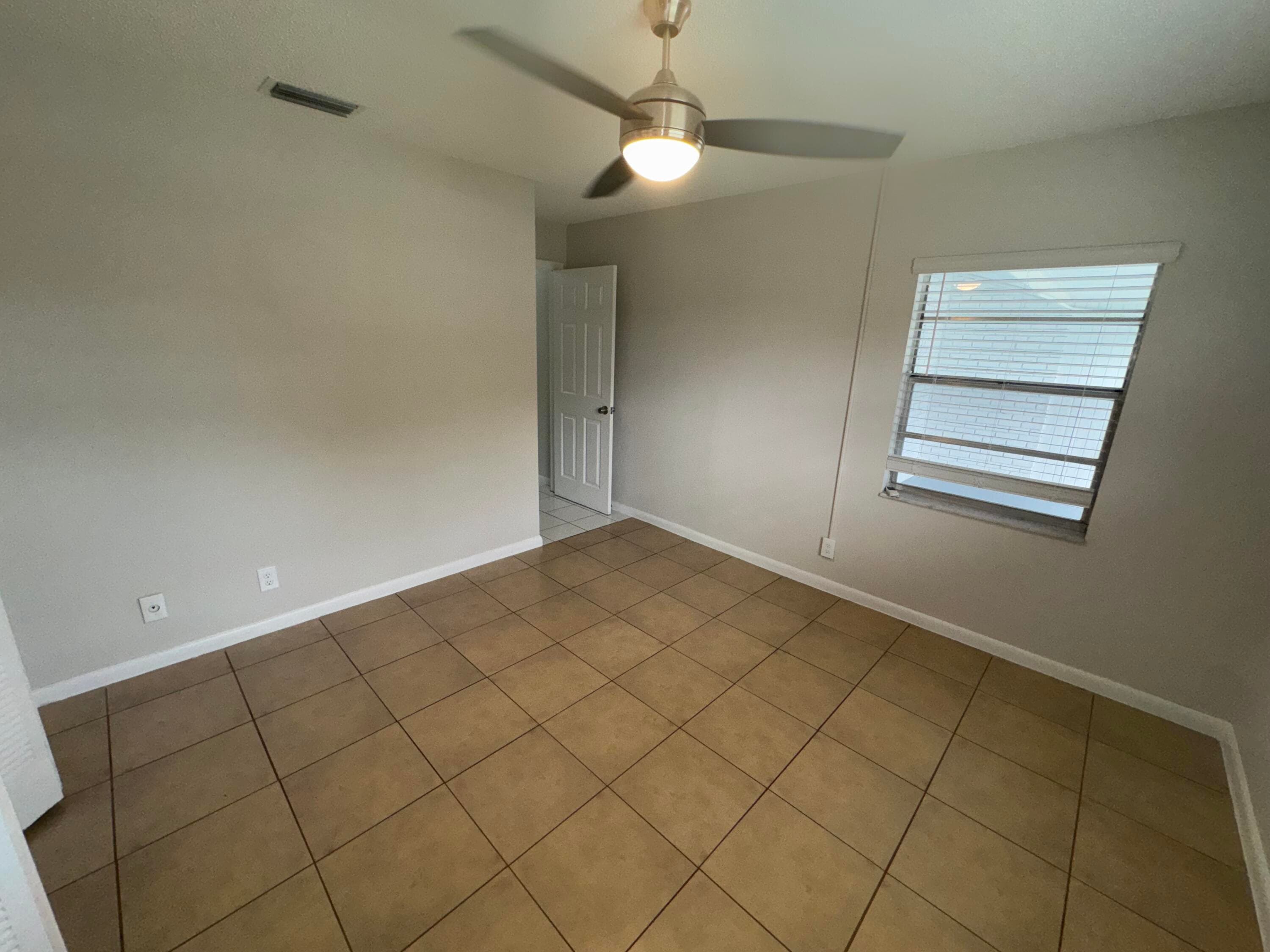 3854 Van Cott Street 3854, West Palm Beach, FL 33403 — photo 20 of 33