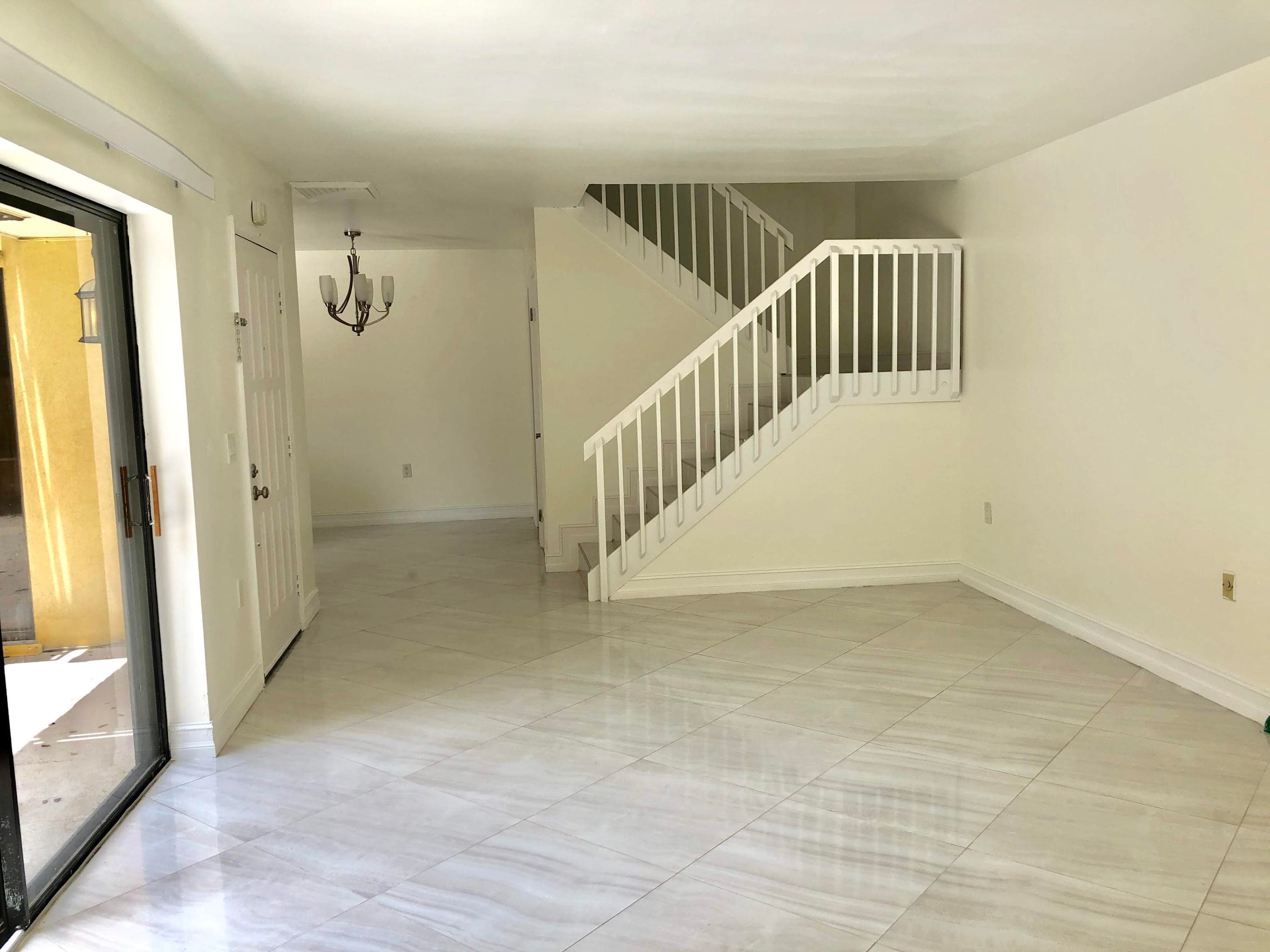 910 9th Way, West Palm Beach, FL 33407 — photo 4 of 26