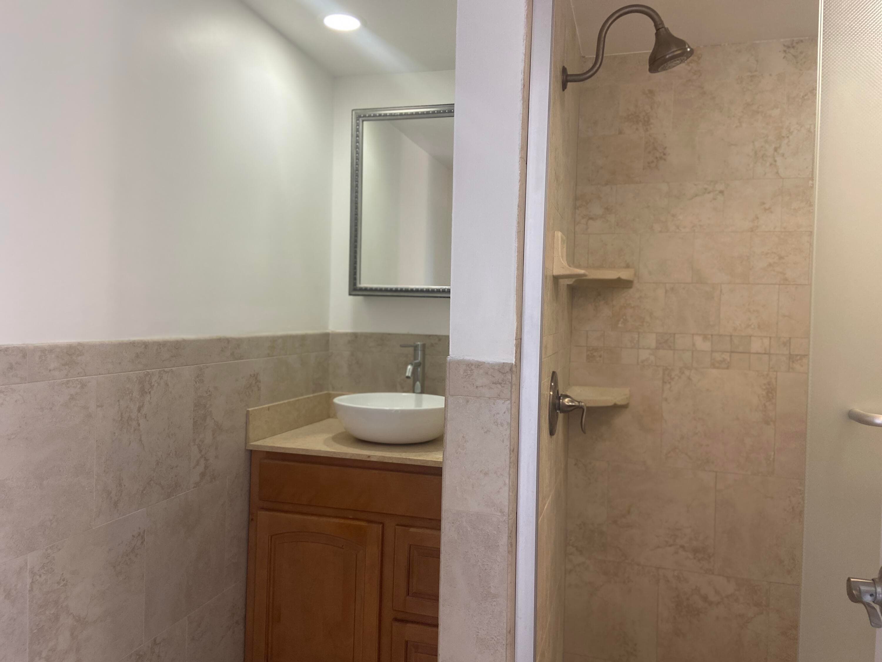 910 9th Way, West Palm Beach, FL 33407 — photo 13 of 26