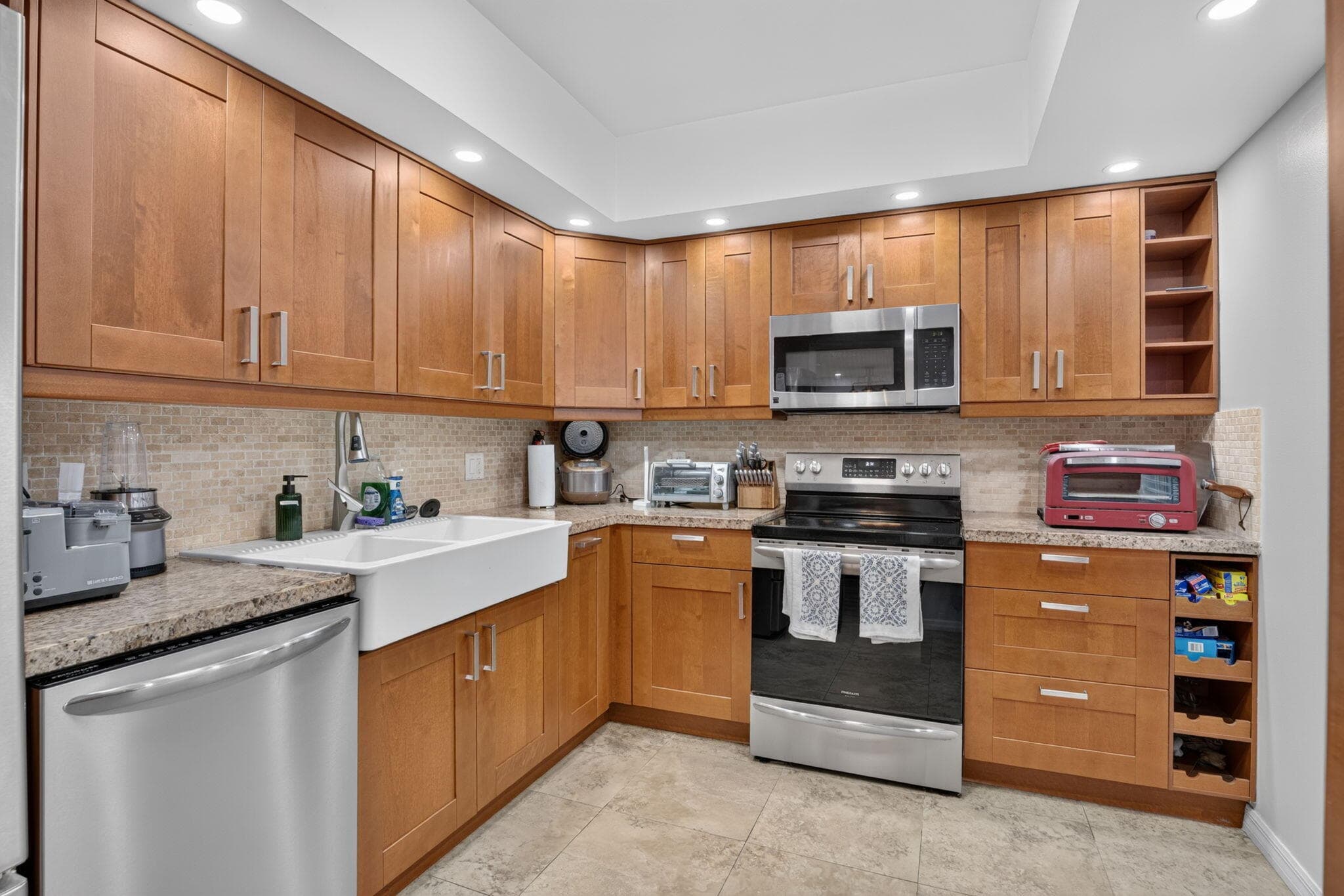 3960 Oaks Clubhouse 110, Pompano Beach, FL 33069 — photo 4 of 52