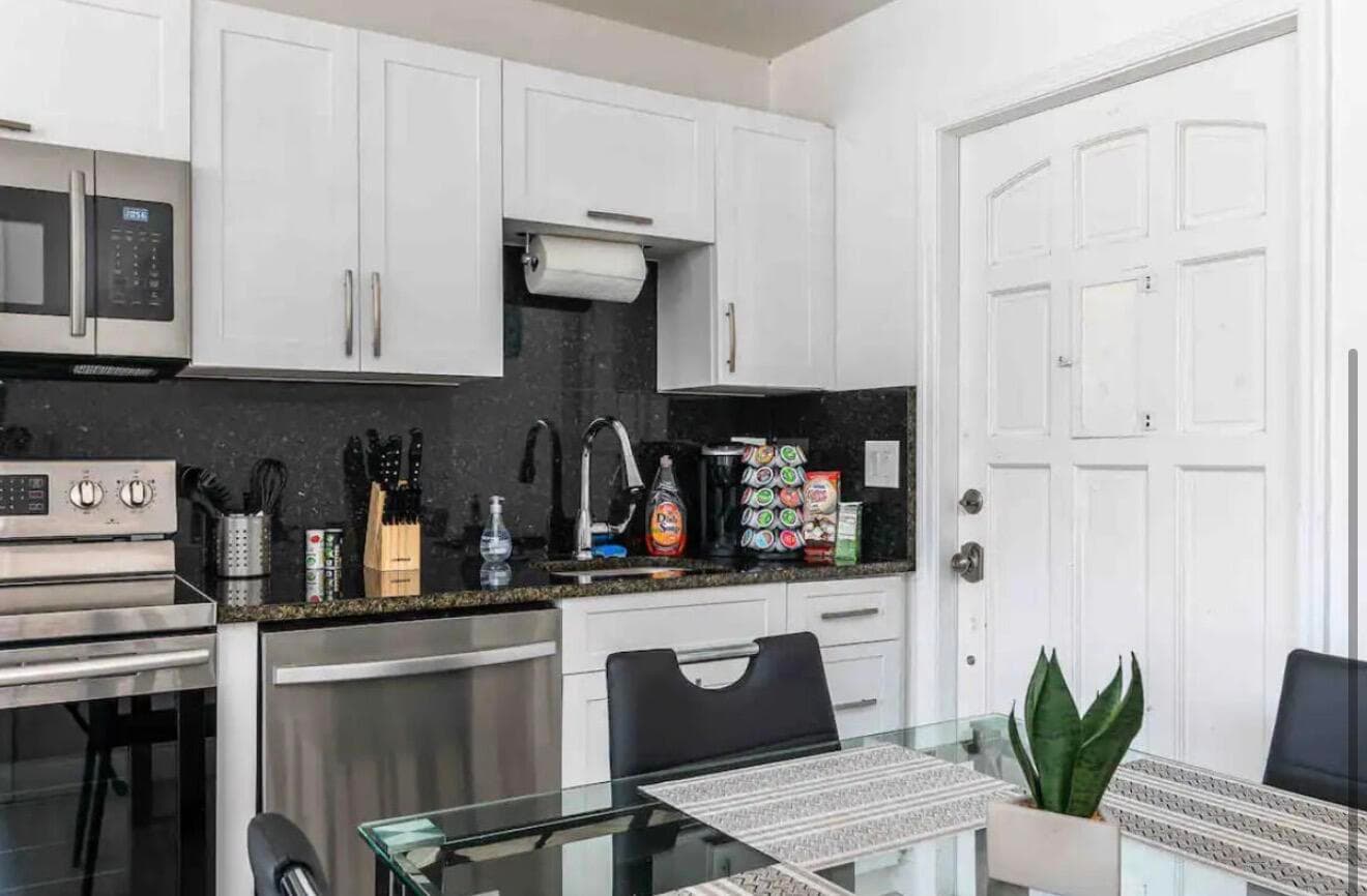 2499 NE 2nd Avenue B, Boca Raton, FL 33431 — photo 8 of 12