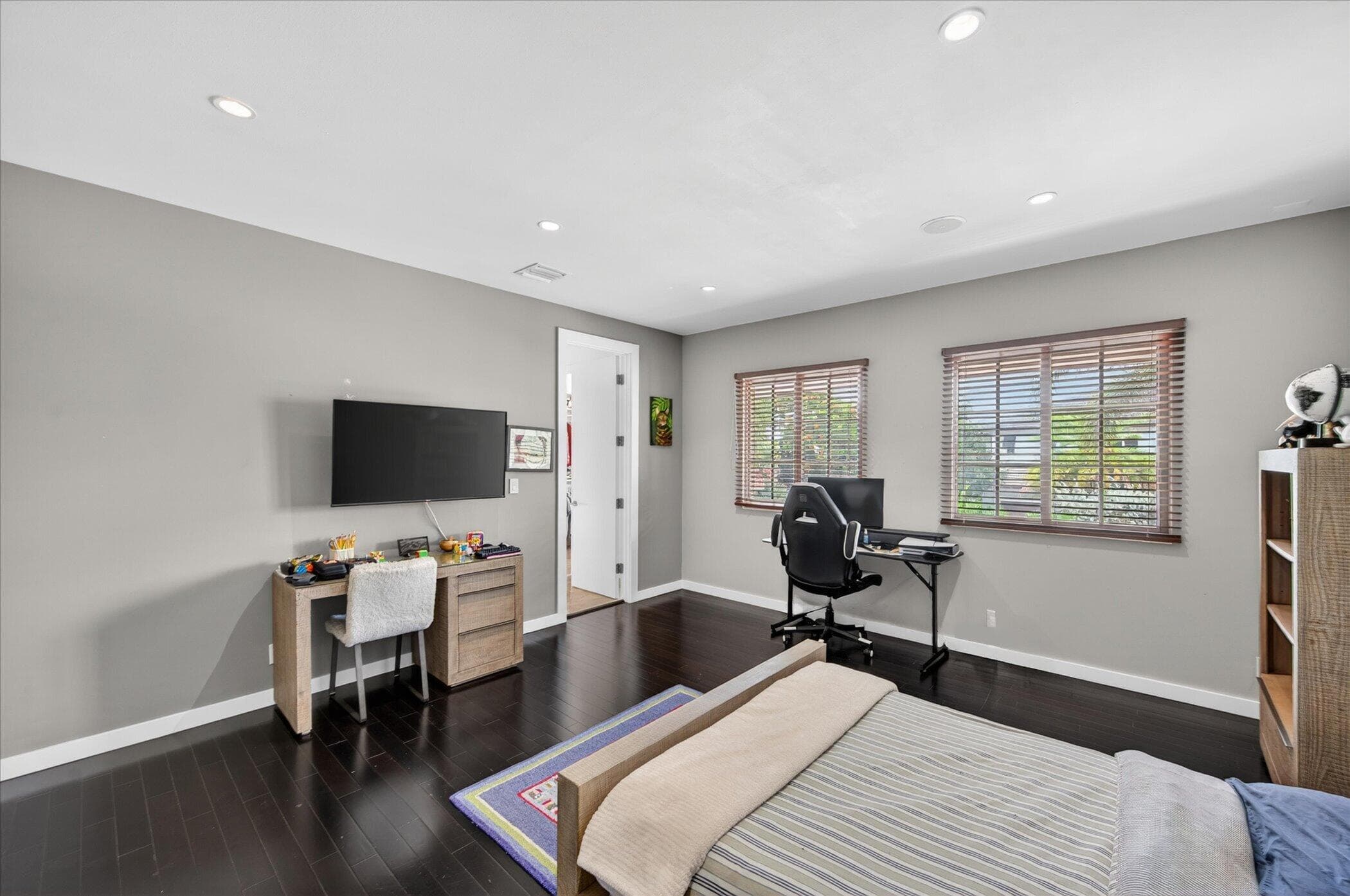 2740 NE 17th Street, Fort Lauderdale, FL 33305 — photo 52 of 86