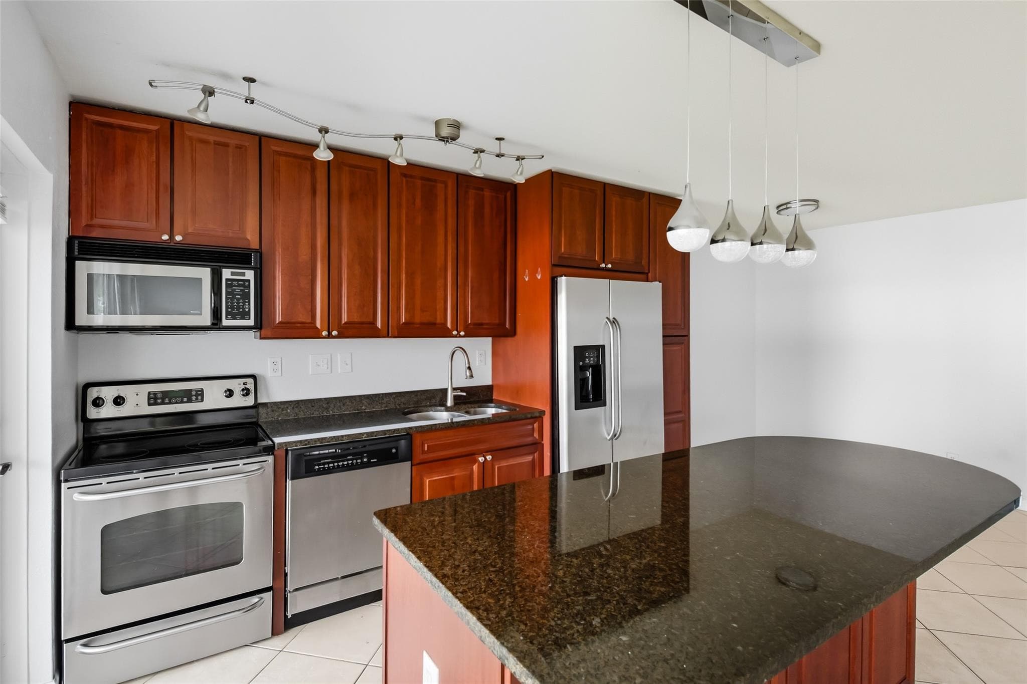 2881 NE 32nd Street 119, Fort Lauderdale, FL 33306 — photo 17 of 43