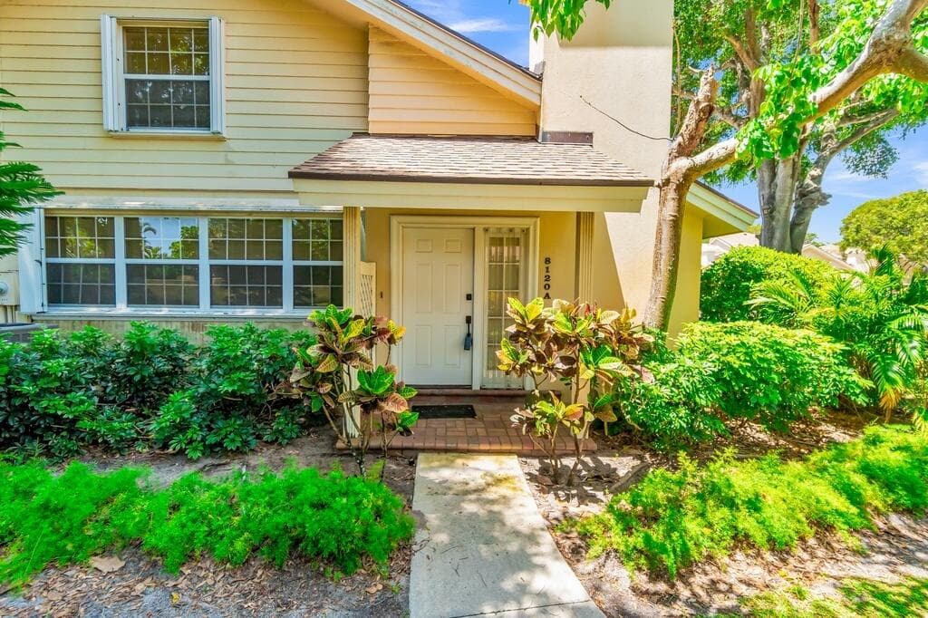 8120 Northboro Court 20a, Lake Clarke Shores, FL 33406 — photo 16 of 47