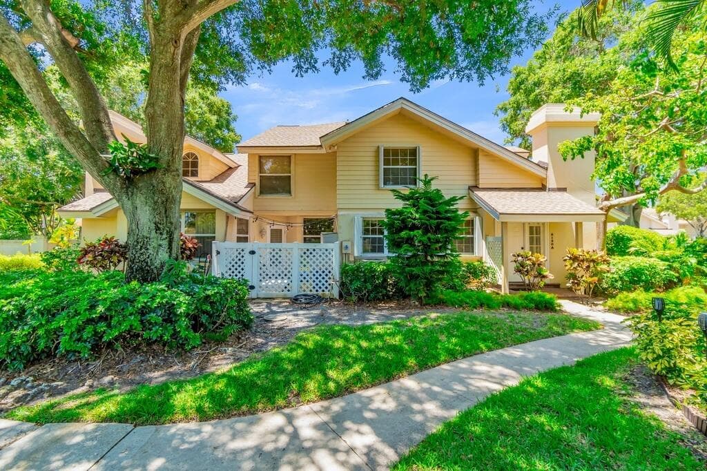 8120 Northboro Court 20a, Lake Clarke Shores, FL 33406 — photo