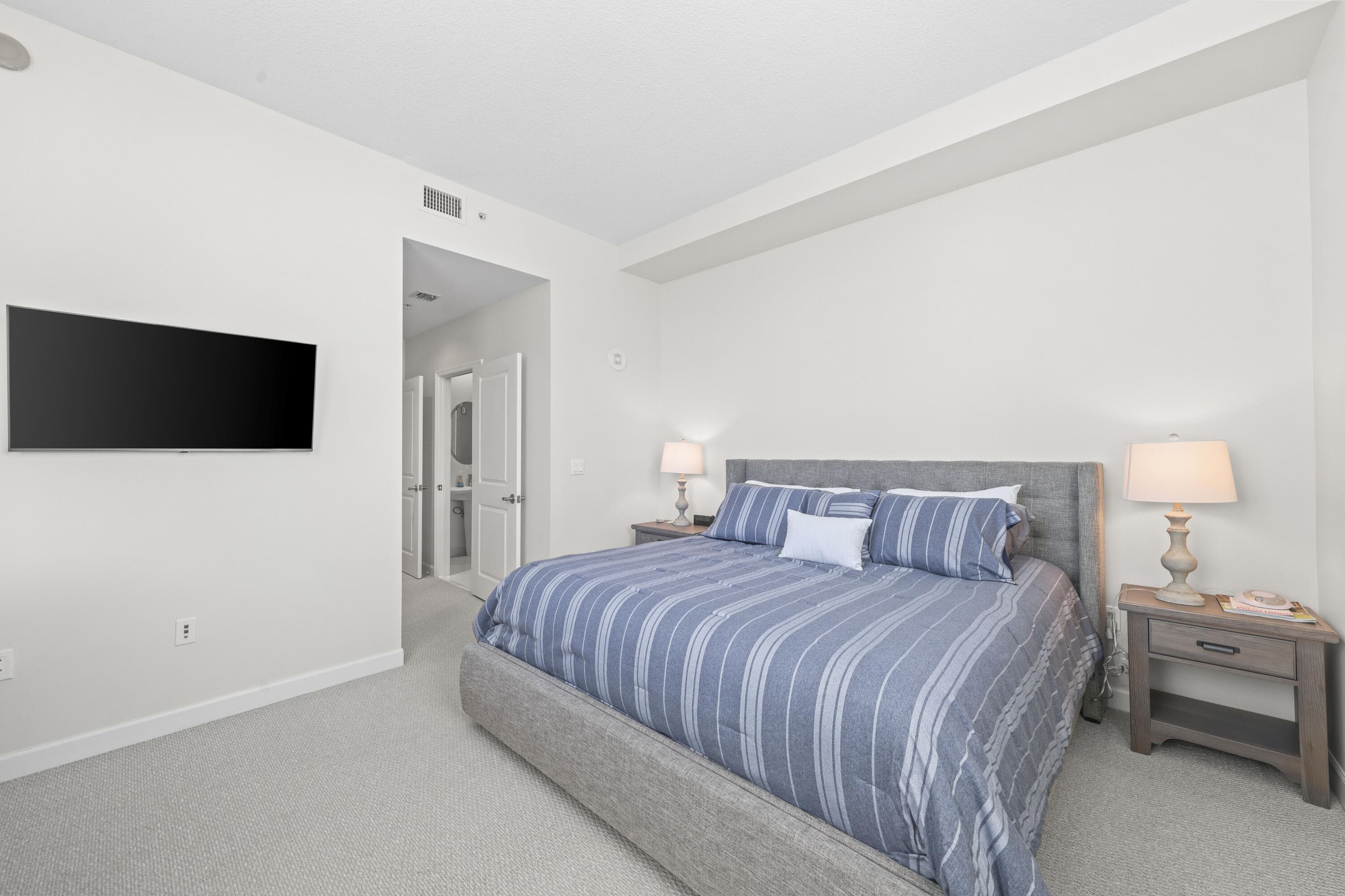 480 Hibiscus Street 523, West Palm Beach, FL 33401 — photo 10 of 20
