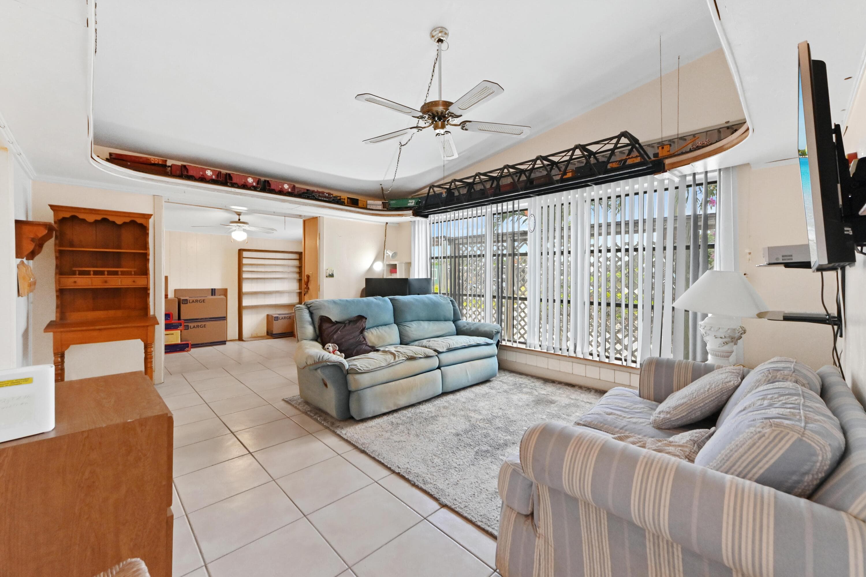 3892 Nowata Road, Lake Worth, FL 33462 — photo 7 of 30