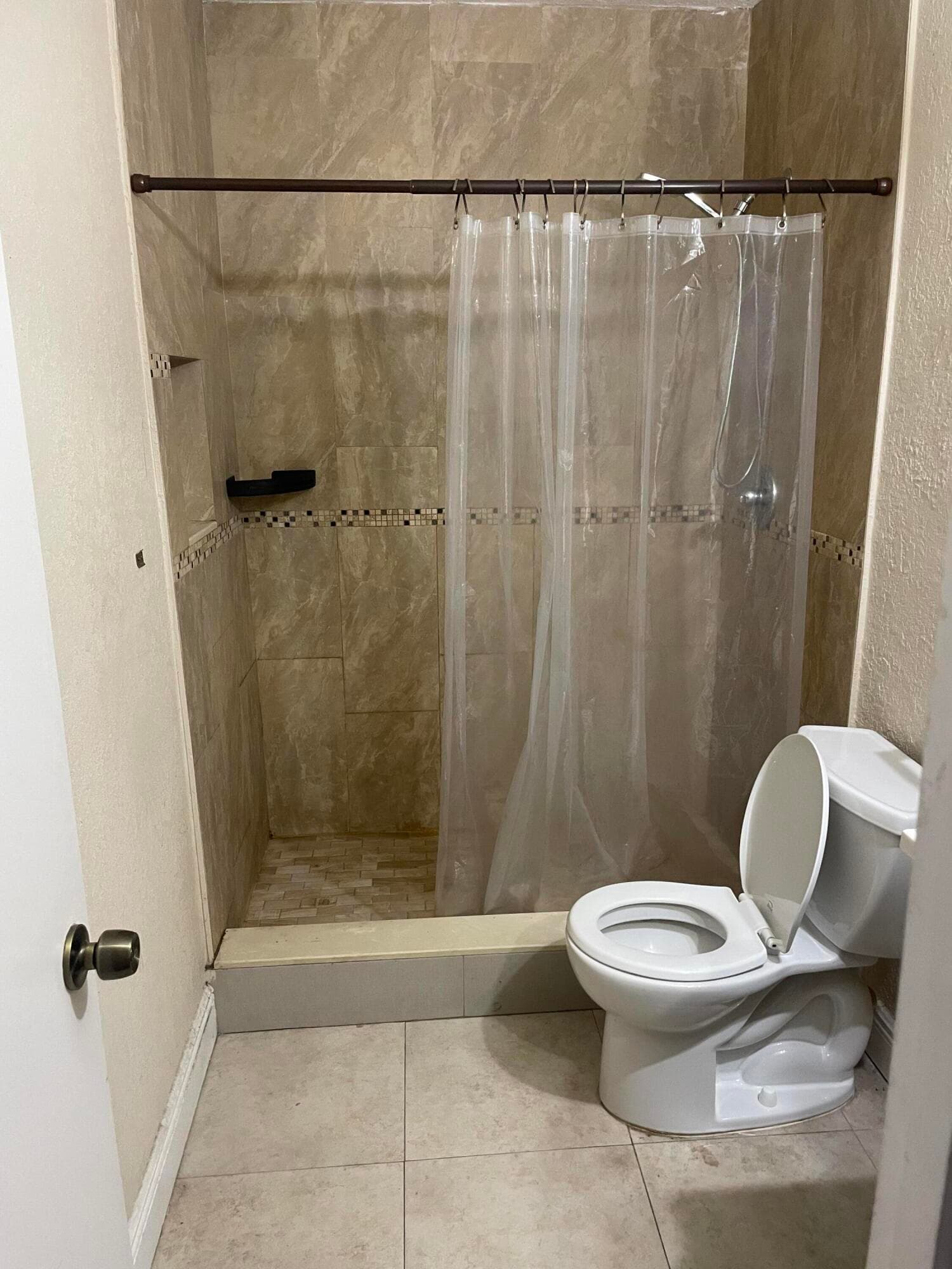 8249 Fairway Road, Sunrise, FL 33351 — photo 5 of 10