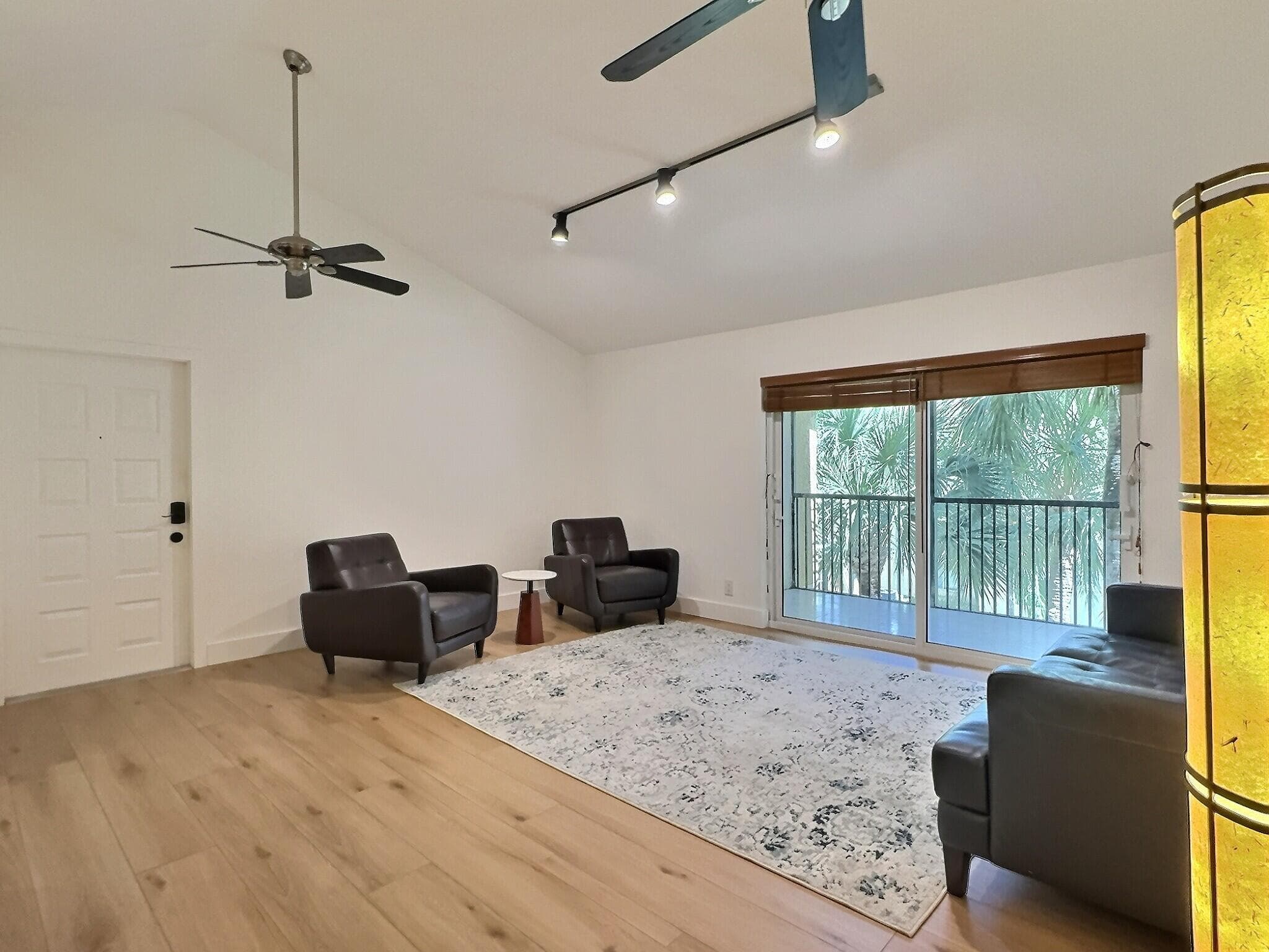3017 N Oakland Forest Drive 308, Oakland Park, FL 33309 — photo 7 of 27