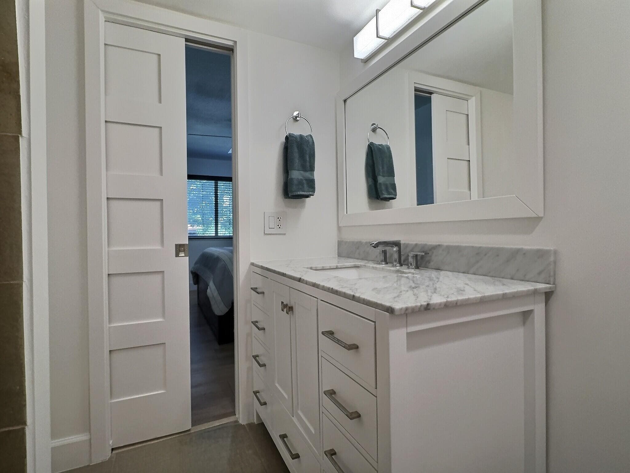 3017 N Oakland Forest Drive 308, Oakland Park, FL 33309 — photo 4 of 27