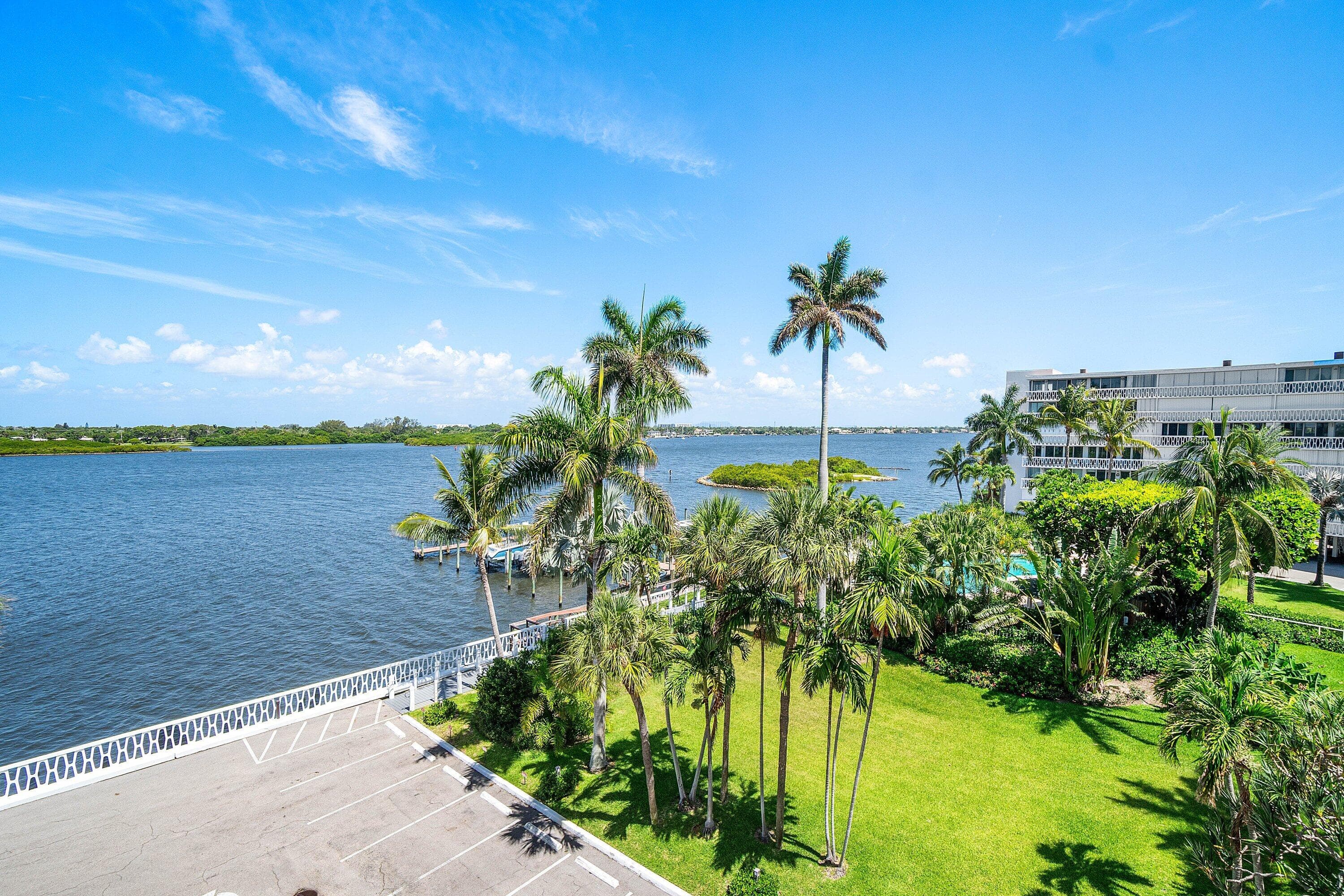 2505 S Ocean Boulevard 515, Palm Beach, FL 33480 — photo 6 of 28