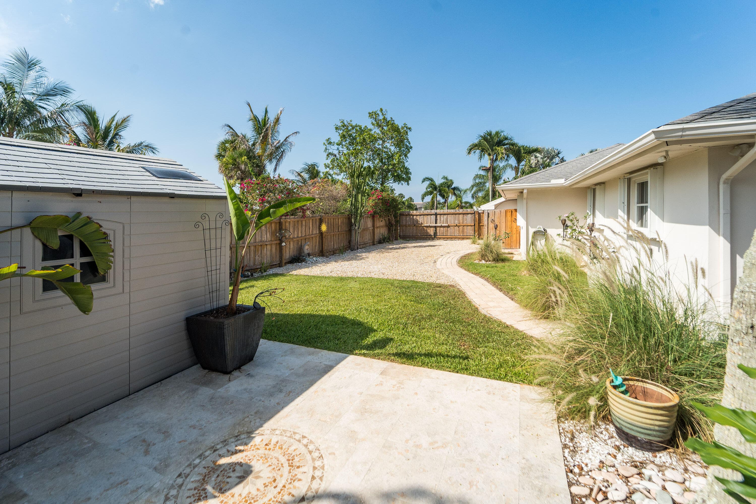 18 Saddleback Road, Tequesta, FL 33469 — photo 64 of 78