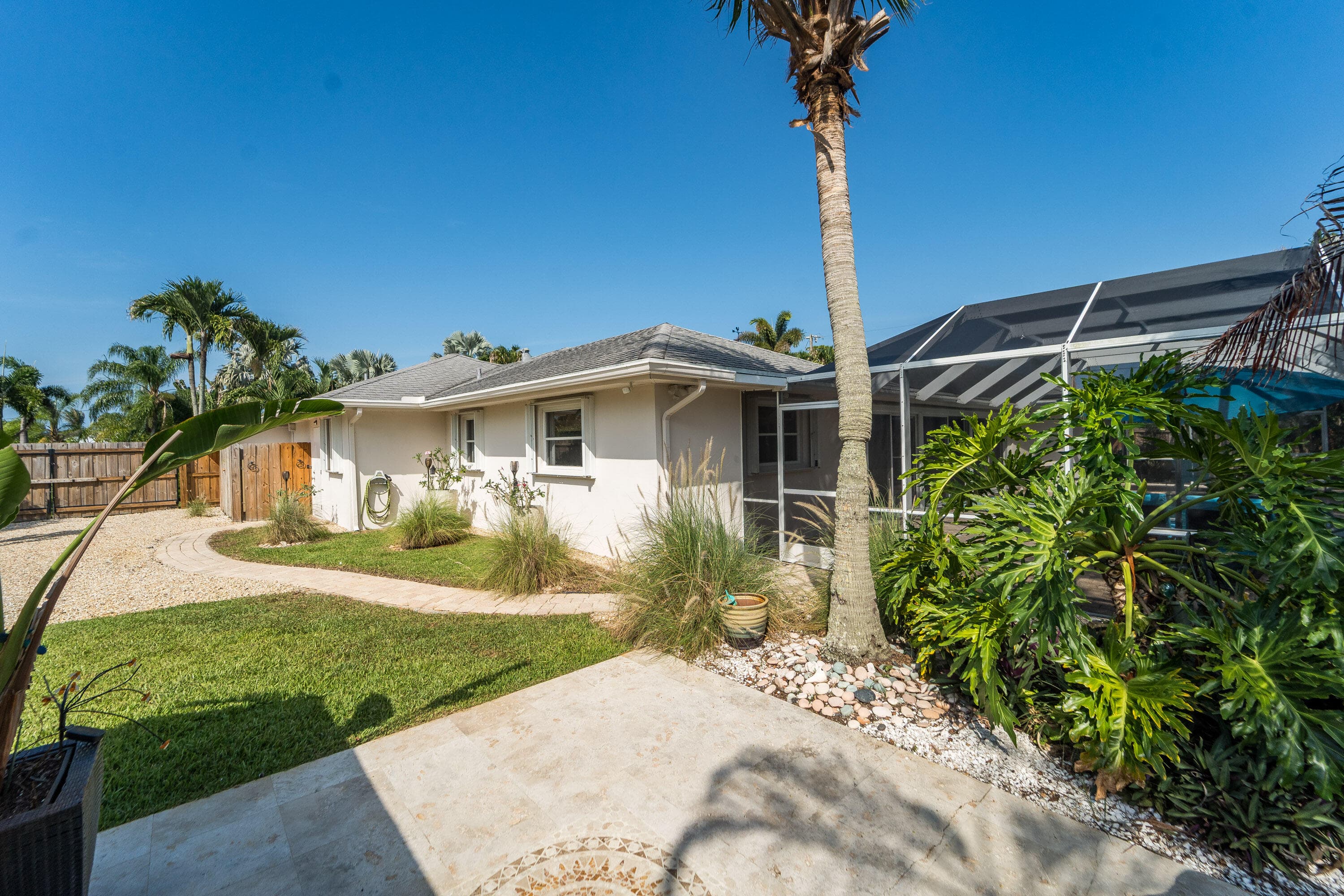 18 Saddleback Road, Tequesta, FL 33469 — photo 62 of 78