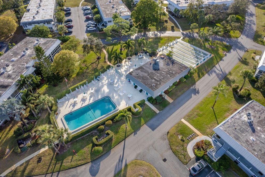 2929 SE Ocean Boulevard Unit 130-8, Stuart, FL 34996 — photo 40 of 50