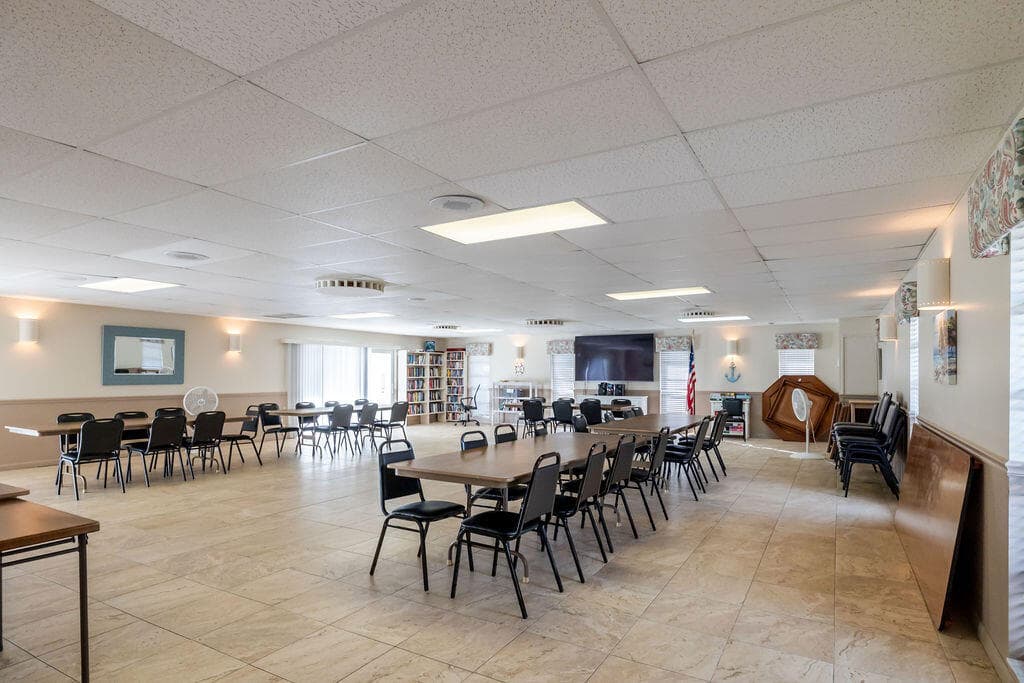 2929 SE Ocean Boulevard Unit 130-8, Stuart, FL 34996 — photo 30 of 50
