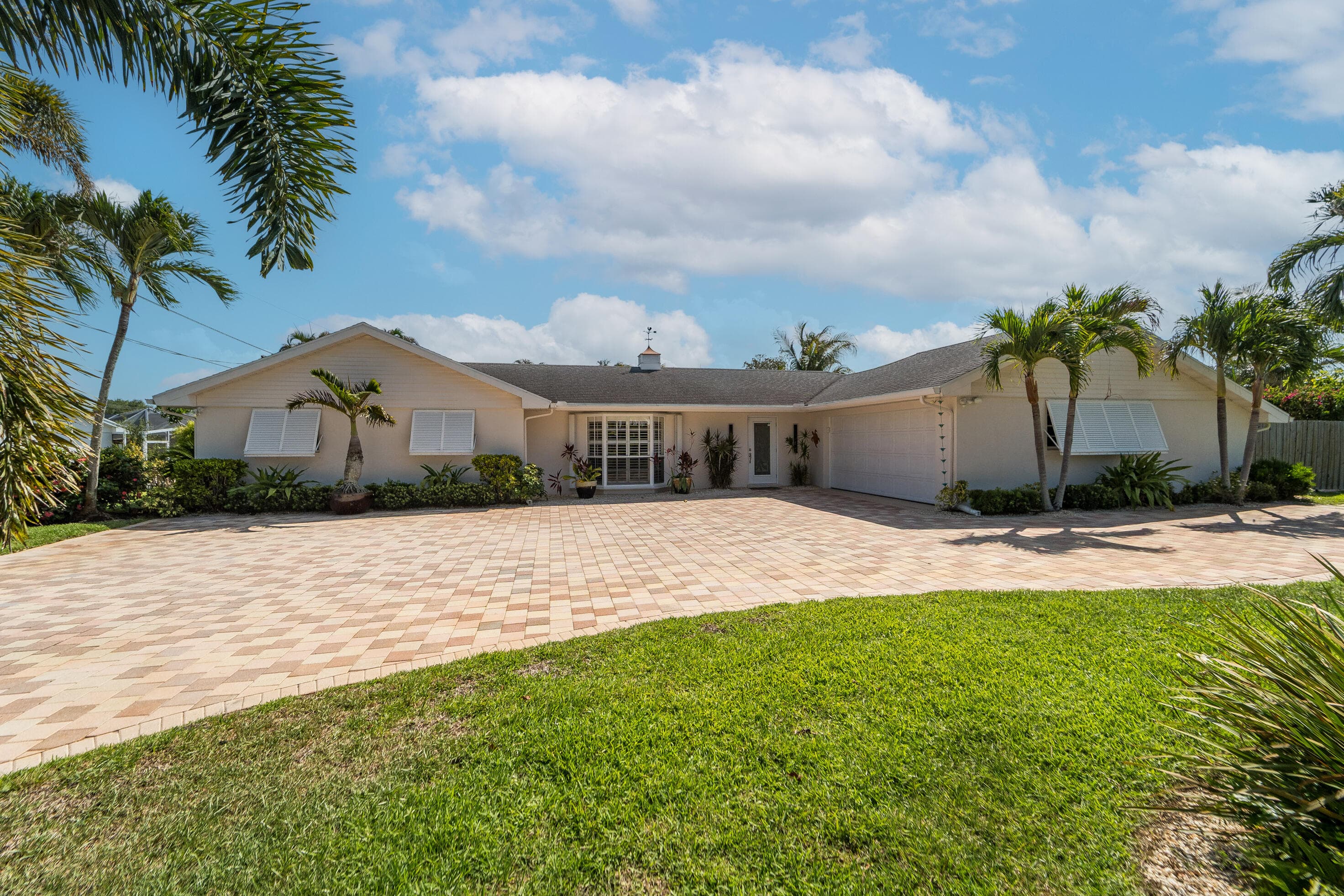 18 Saddleback Road, Tequesta, FL 33469 — photo 12 of 78
