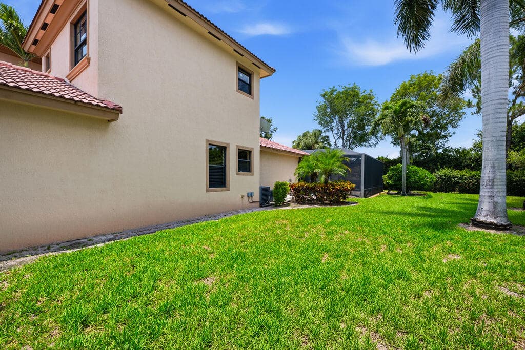 8105 Ferentino Pass, Delray Beach, FL 33446 — photo 38 of 47