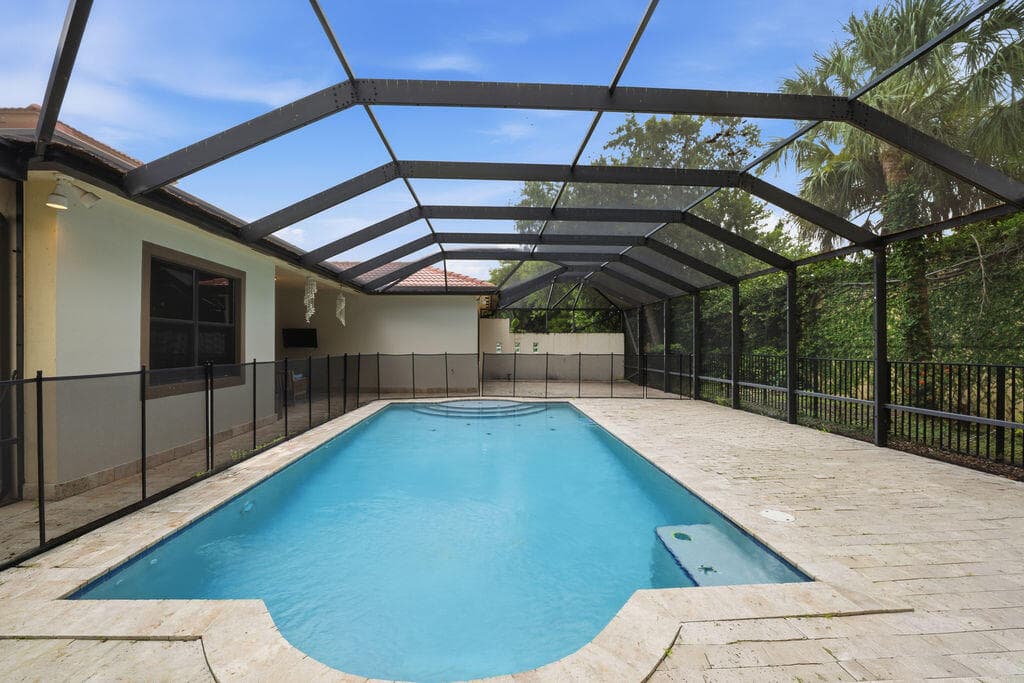 8105 Ferentino Pass, Delray Beach, FL 33446 — photo 33 of 47
