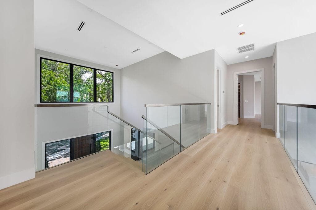 1550 Ponce De Leon Drive, Fort Lauderdale, FL 33316 — photo 53 of 81