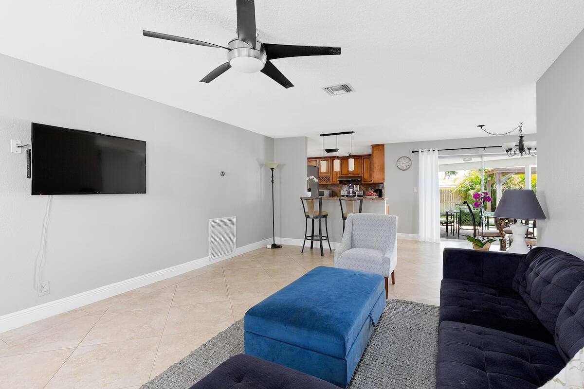 4348 NW 2nd Terrace, Boca Raton, FL 33431 — photo 3 of 35
