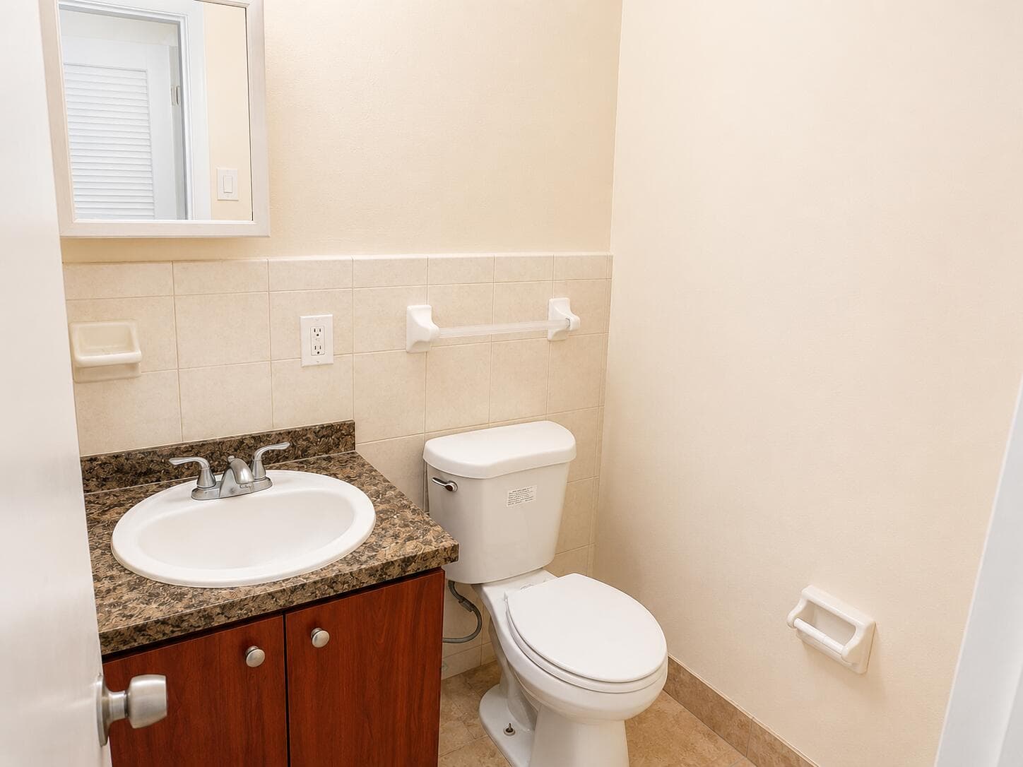824 NE 16th Street 828, Fort Lauderdale, FL 33304 — photo 4 of 15