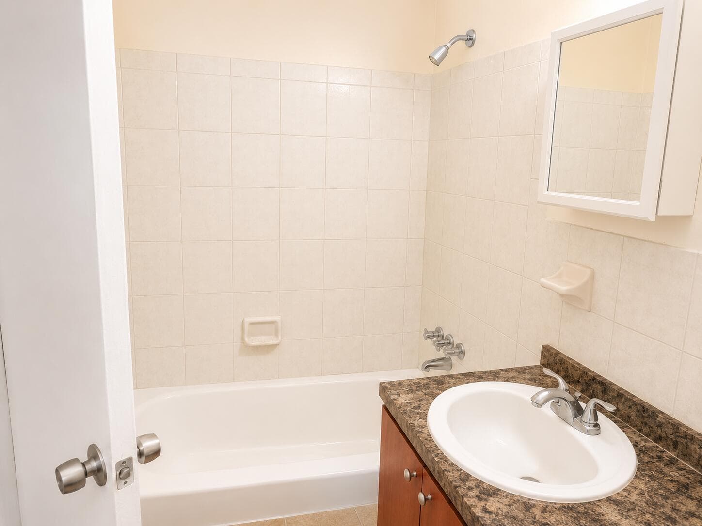 824 NE 16th Street 828, Fort Lauderdale, FL 33304 — photo 5 of 15