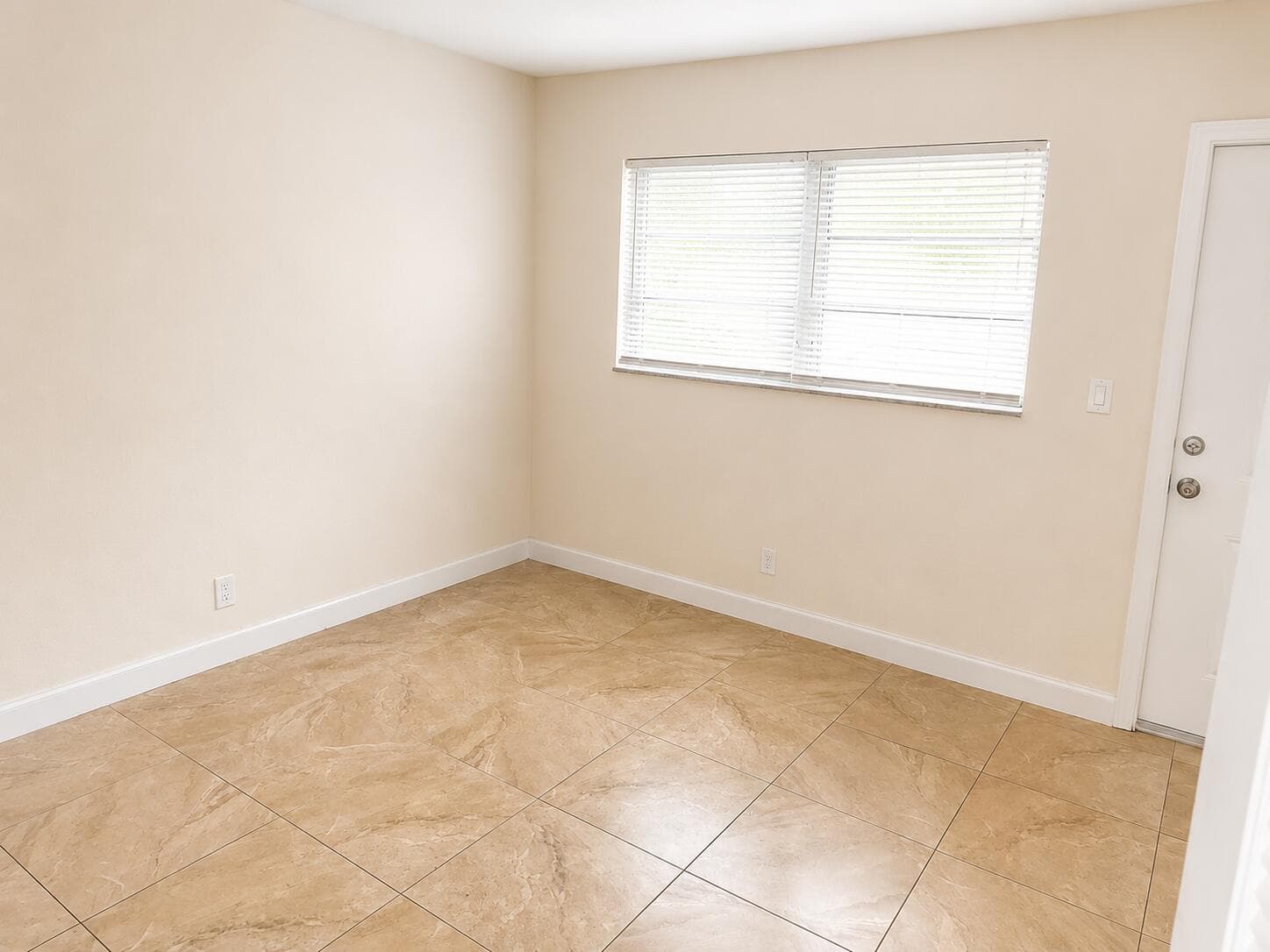 824 NE 16th Street 828, Fort Lauderdale, FL 33304 — photo 6 of 15