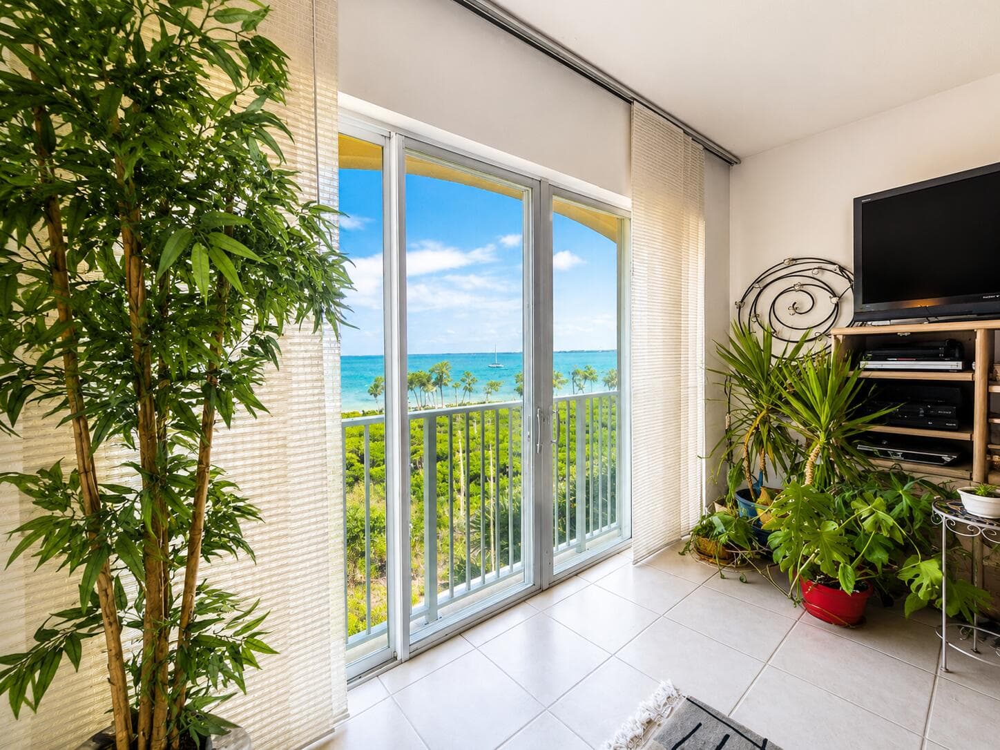 26 Harbour Isle Drive W 303, Fort Pierce, FL 34949 — photo