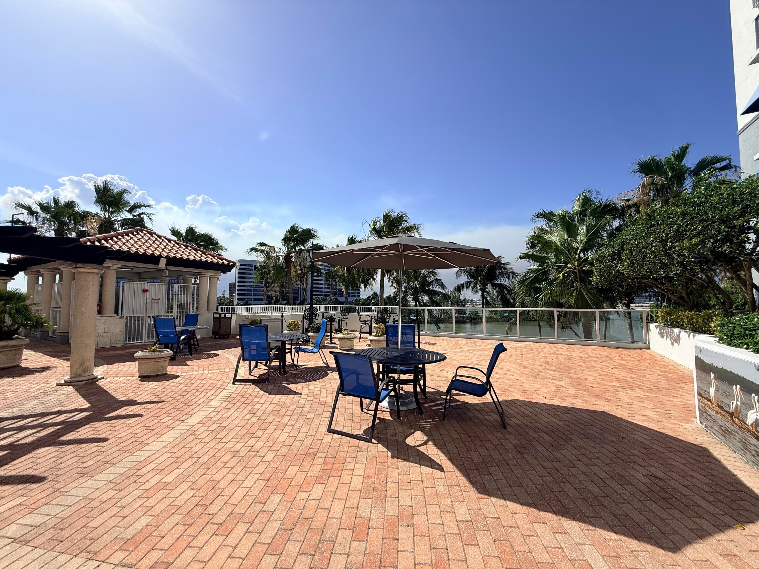 5077 NW 7th Street 914, Miami, FL 33126 — photo 37 of 46