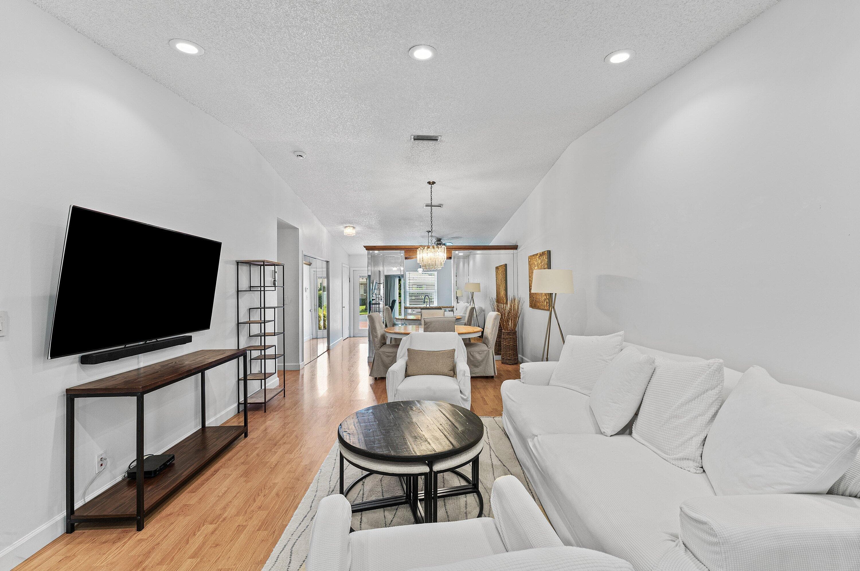 18855 Candlewick Drive, Boca Raton, FL 33496 — photo 4 of 33