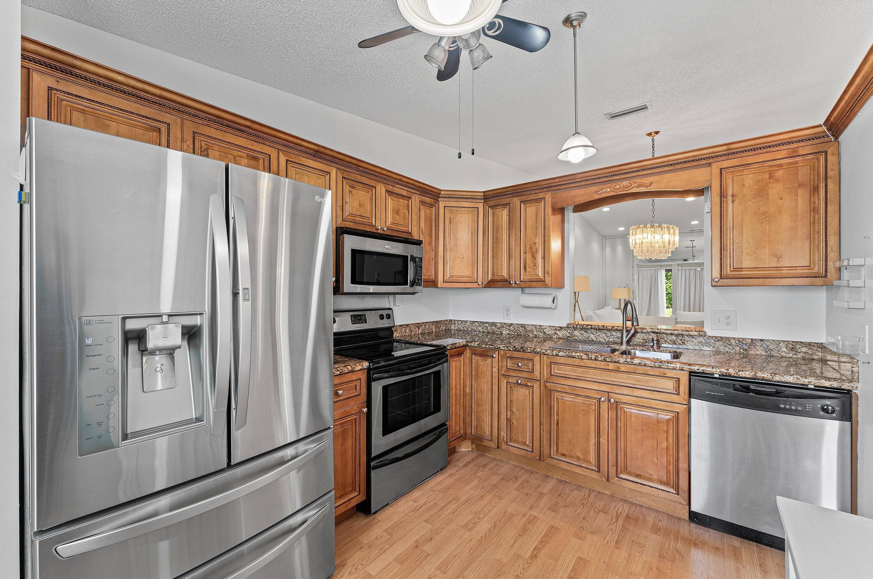 18855 Candlewick Drive, Boca Raton, FL 33496 — photo 12 of 33