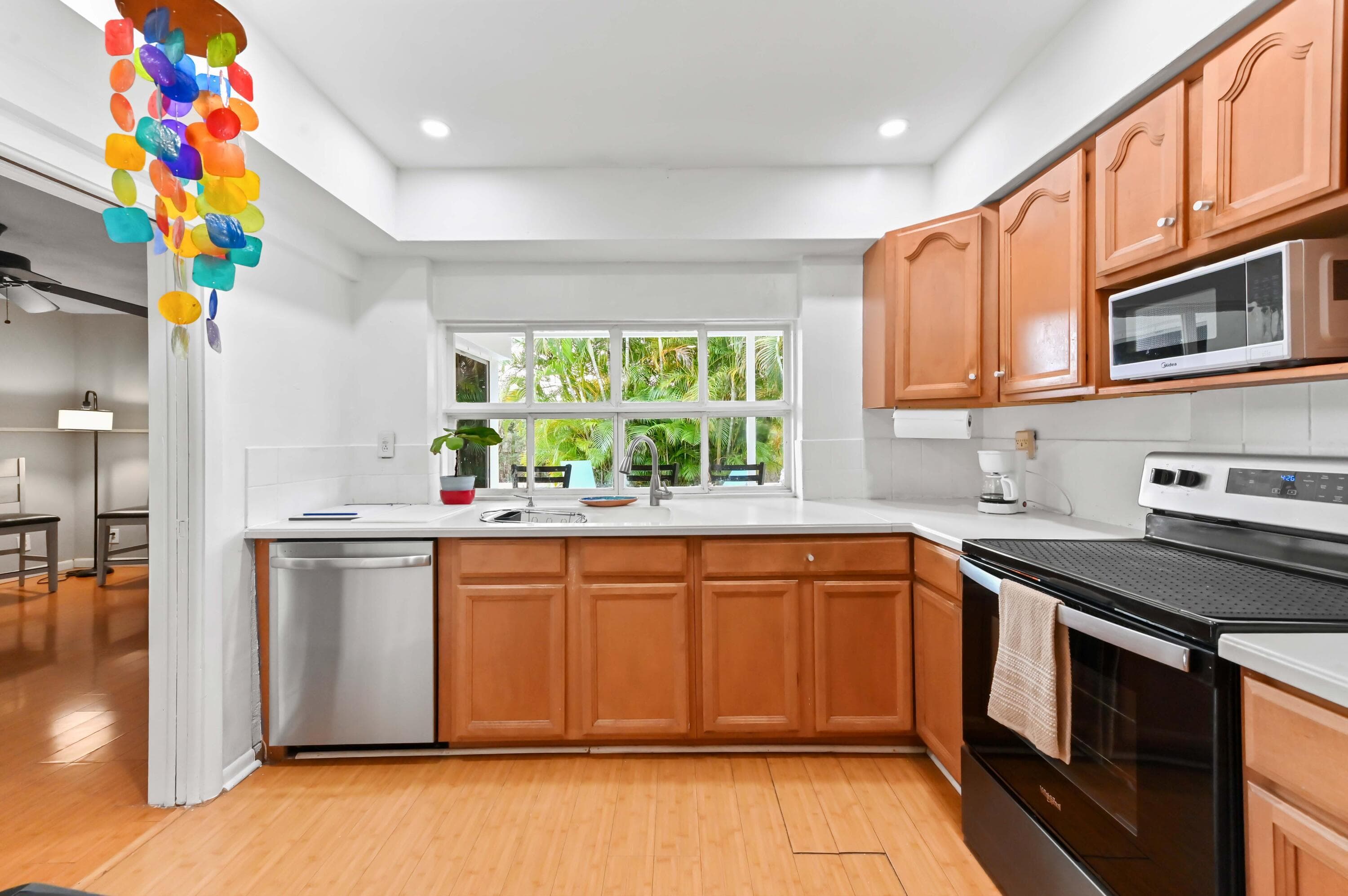 6260 NW 19th Street, Sunrise, FL 33313 — photo 14 of 23