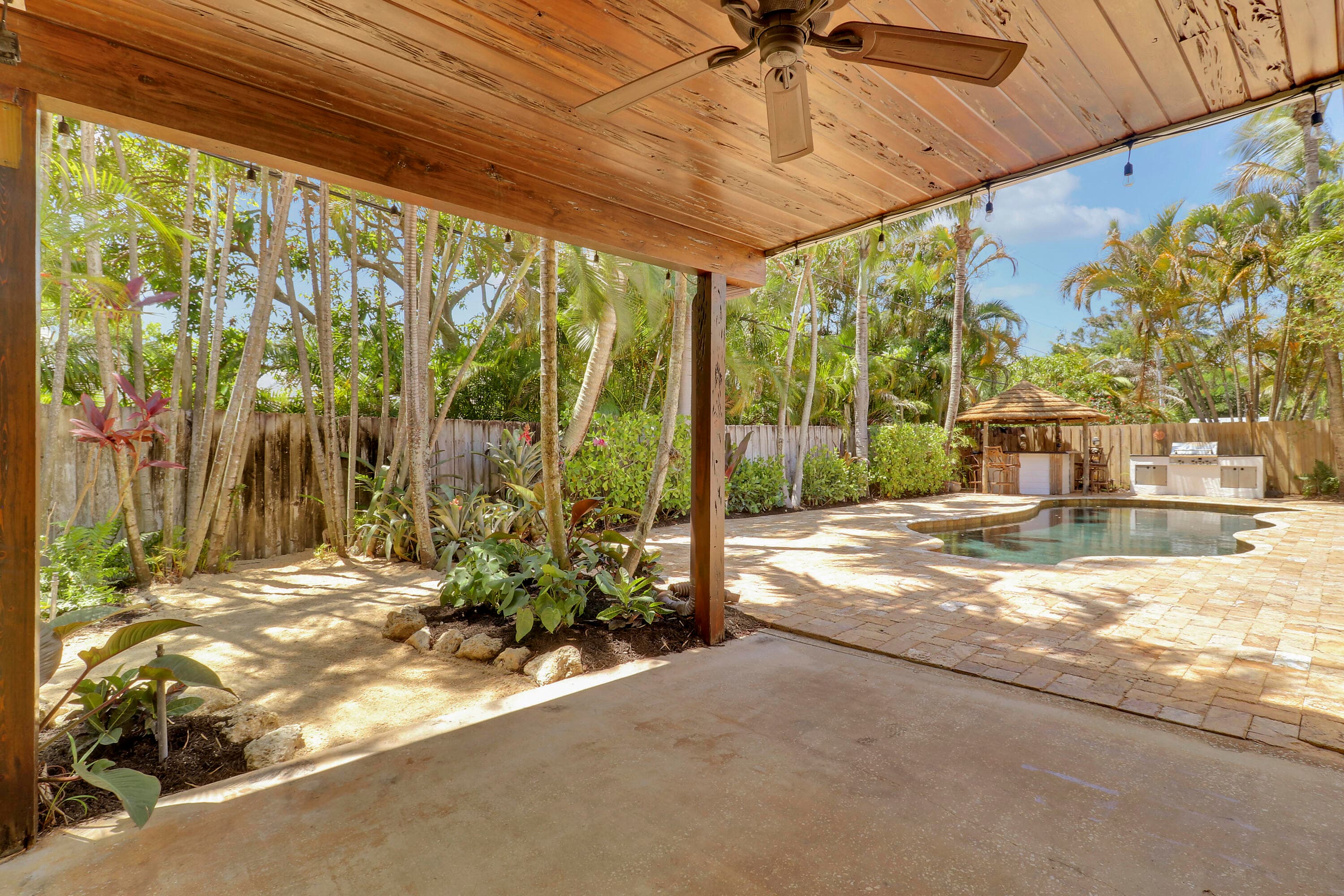 19931 Jasmine Drive, Jupiter, FL 33469 — photo 7 of 21