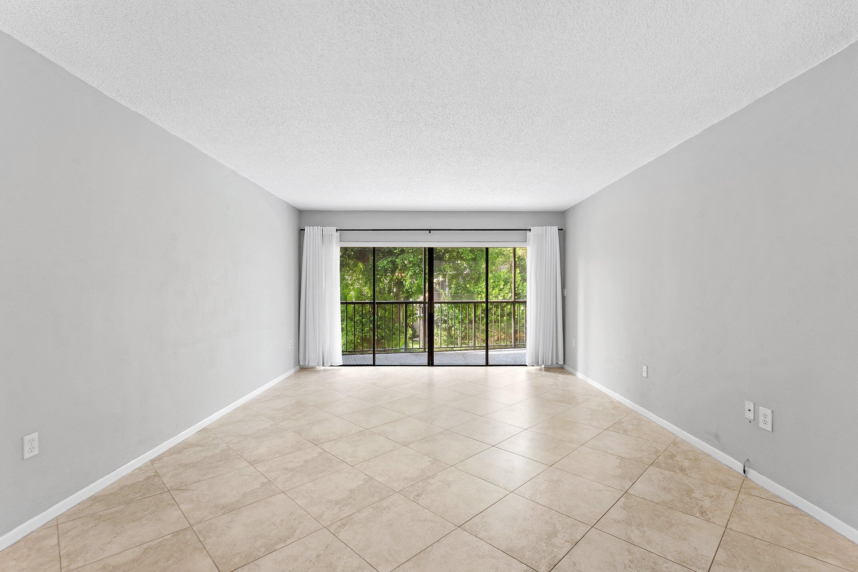 3605 S Ocean Boulevard, South Palm Beach, FL 33480 — photo 11 of 40