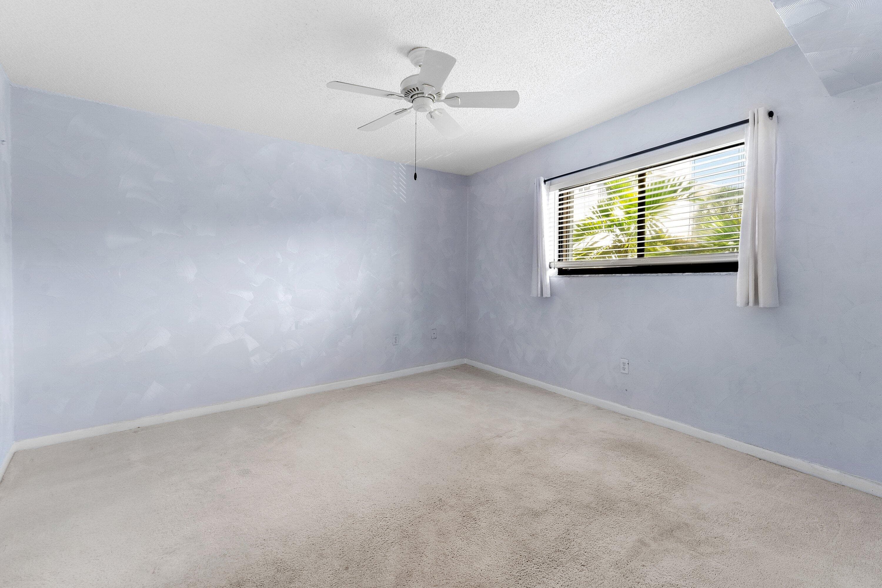 3605 S Ocean Boulevard, South Palm Beach, FL 33480 — photo 13 of 40