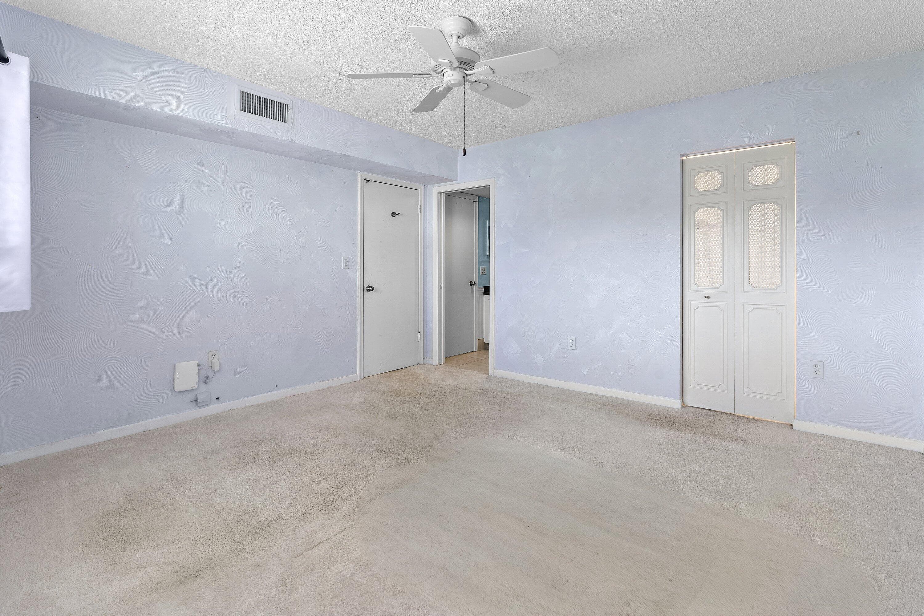 3605 S Ocean Boulevard, South Palm Beach, FL 33480 — photo 14 of 40