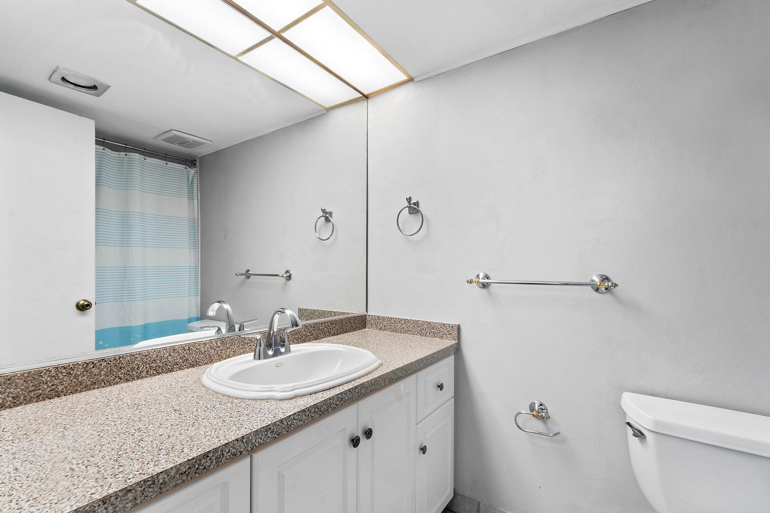 3605 S Ocean Boulevard, South Palm Beach, FL 33480 — photo 19 of 40