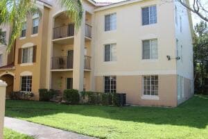 4211 San Marino Boulevard 107, West Palm Beach, FL 33409 — photo