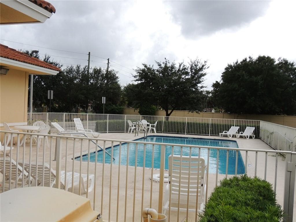 9905 Westwood Drive 16-3, Tamarac, FL 33321 — photo 4 of 14
