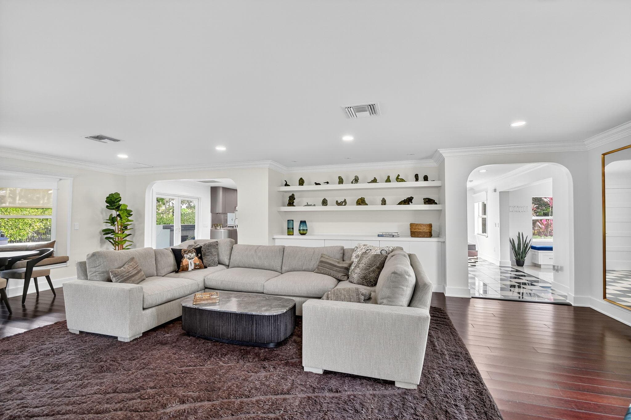 2900 Greenbriar Boulevard, Wellington, FL 33414 — photo 14 of 39