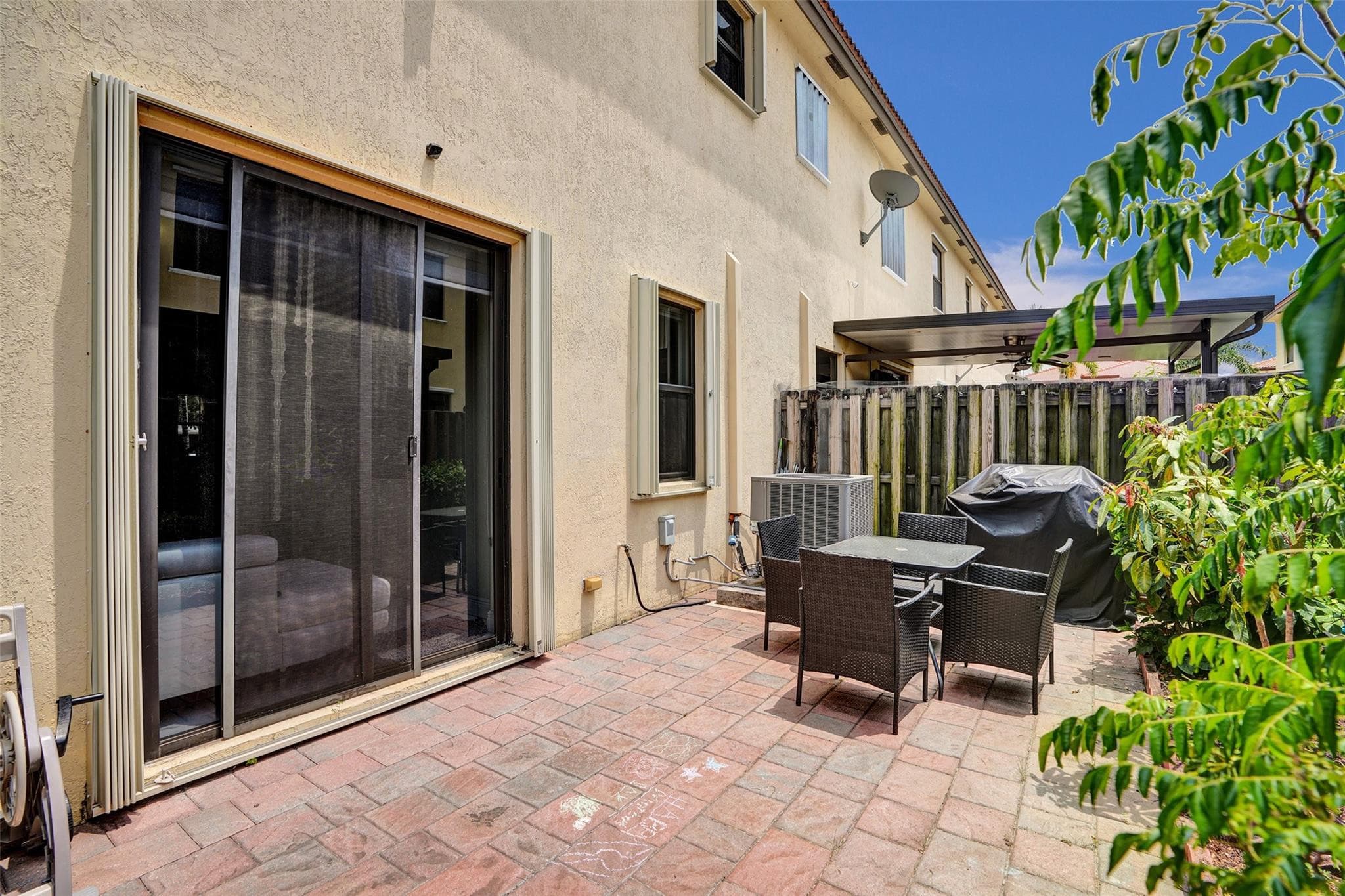 8768 NW 98th Avenue 8768, Doral, FL 33178 — photo 34 of 40