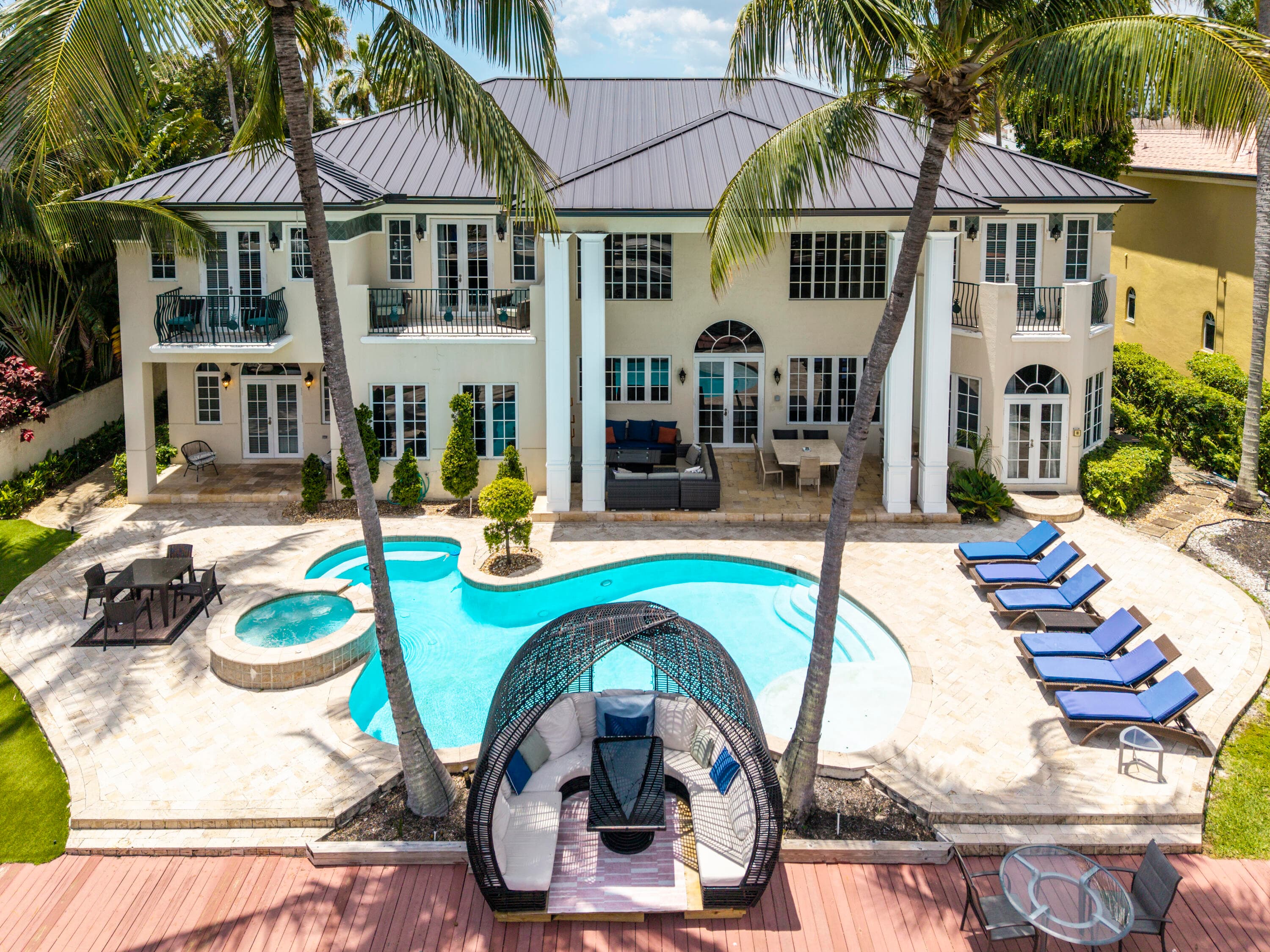 7 Pelican Drive, Fort Lauderdale, FL 33301 — photo 4 of 46