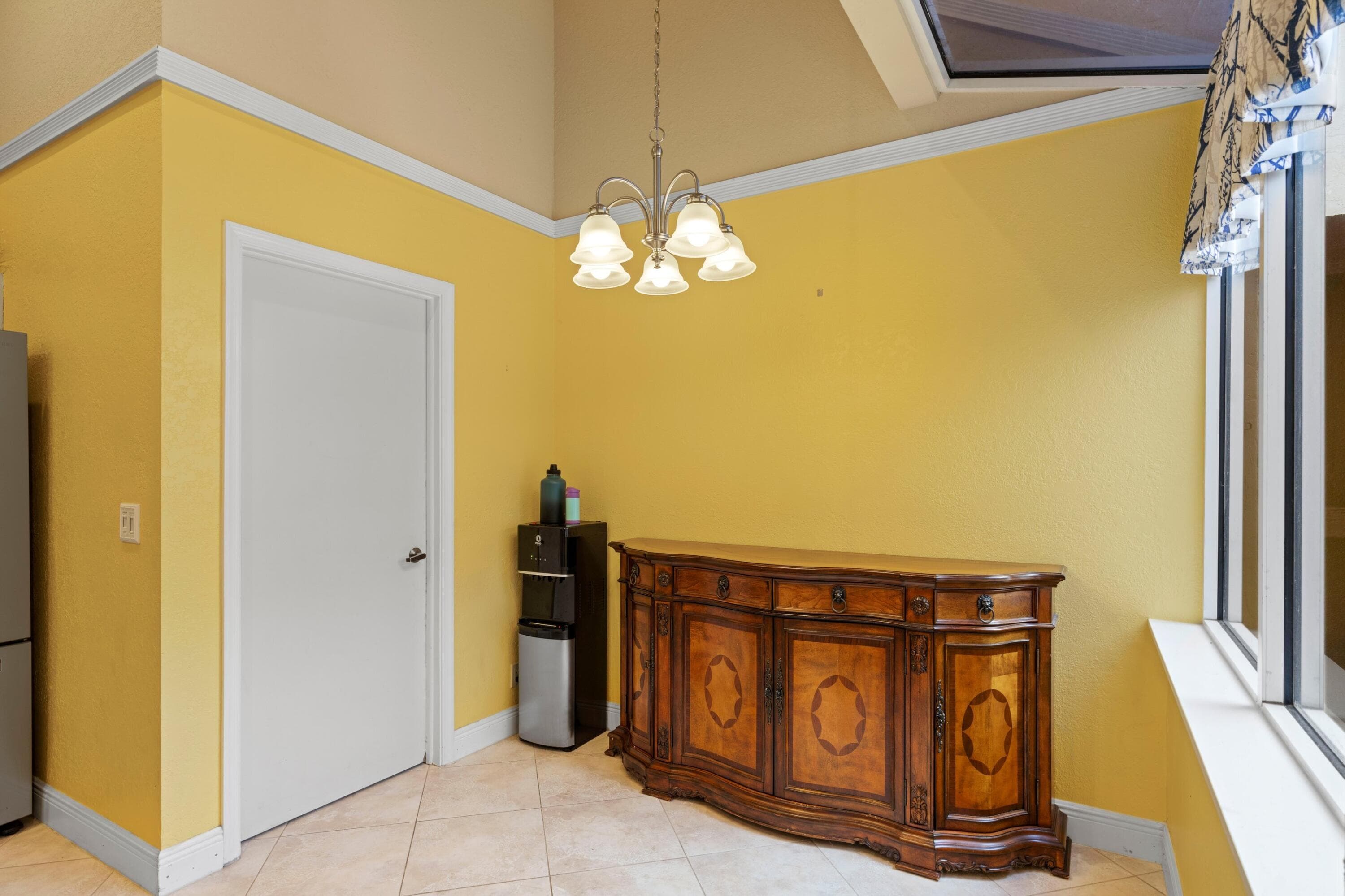 10333 Buena Ventura Drive, Boca Raton, FL 33498 — photo 8 of 31
