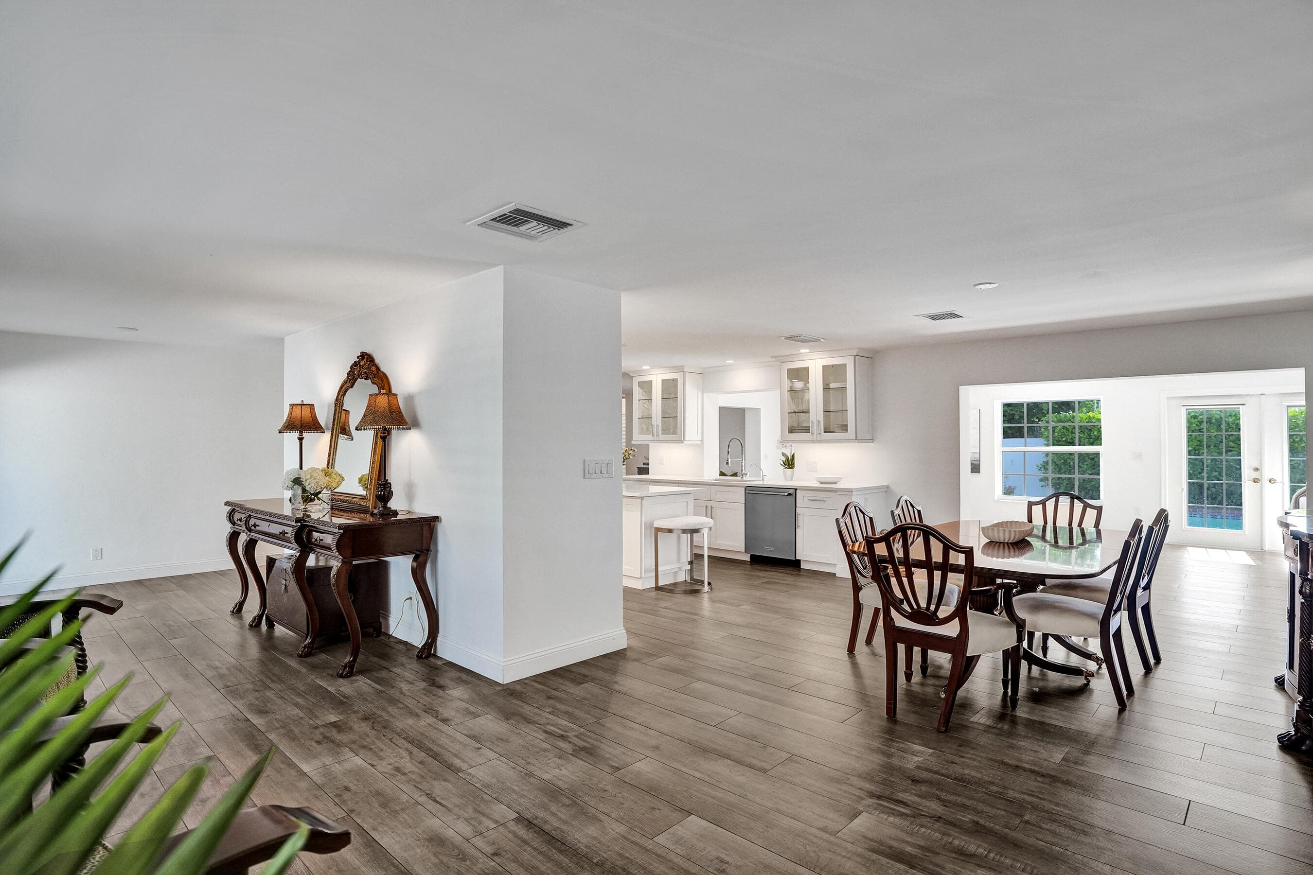 4240 NE 28th Avenue, Fort Lauderdale, FL 33308 — photo 22 of 48