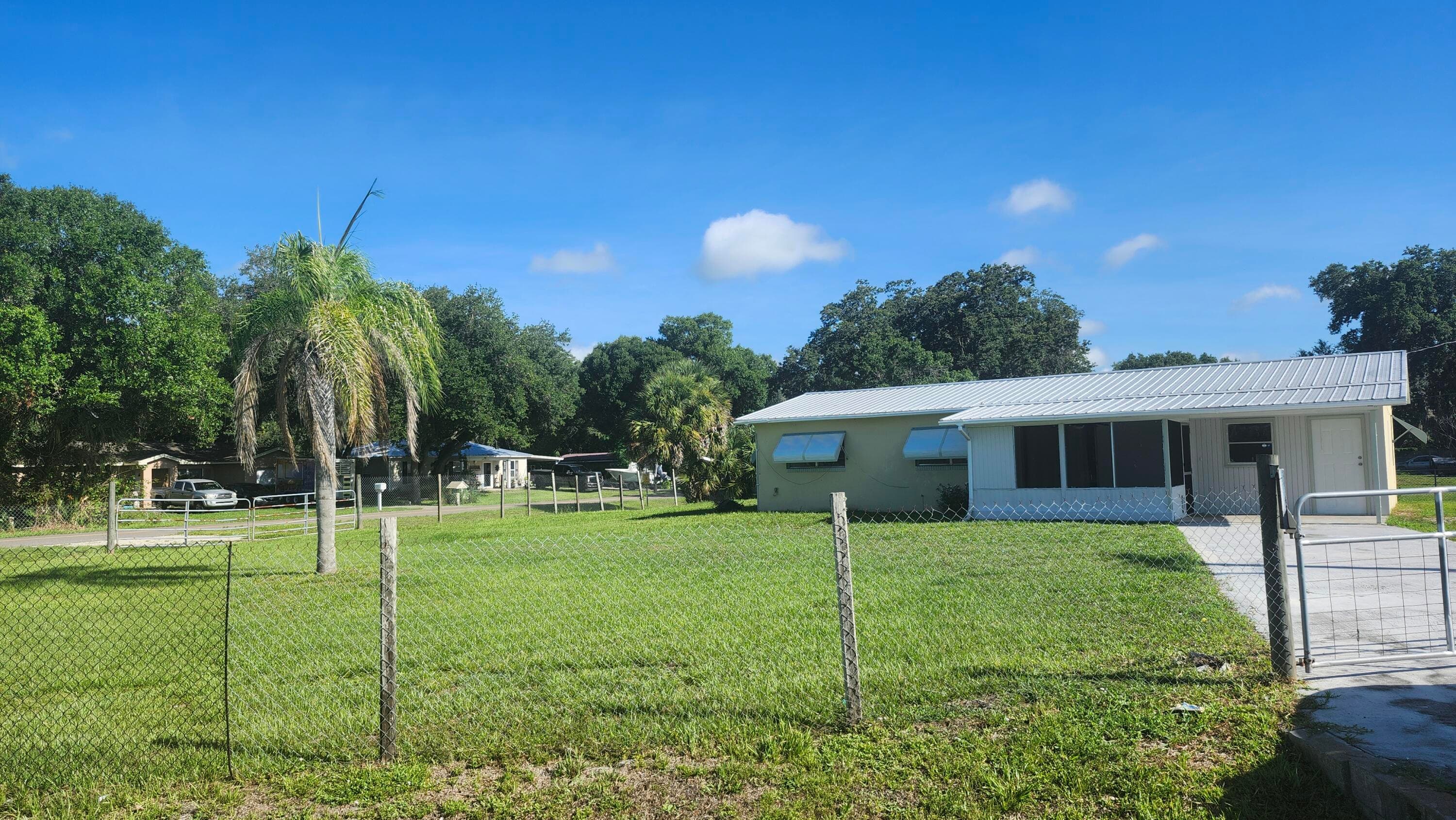 3751 NW 36th Street, Okeechobee, FL 34972 — photo 3 of 28
