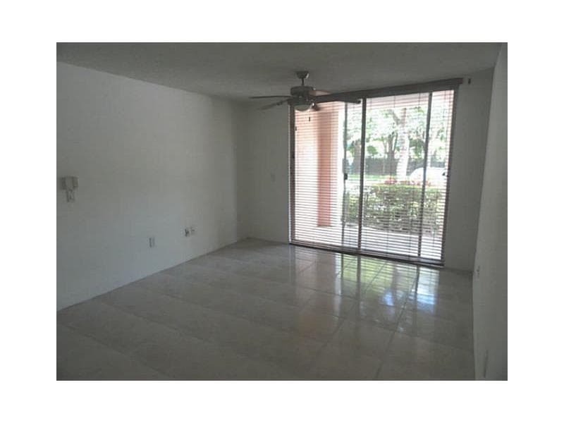 12166 Saint Andrews Place 111, Miramar, FL 33025 — photo 7 of 10