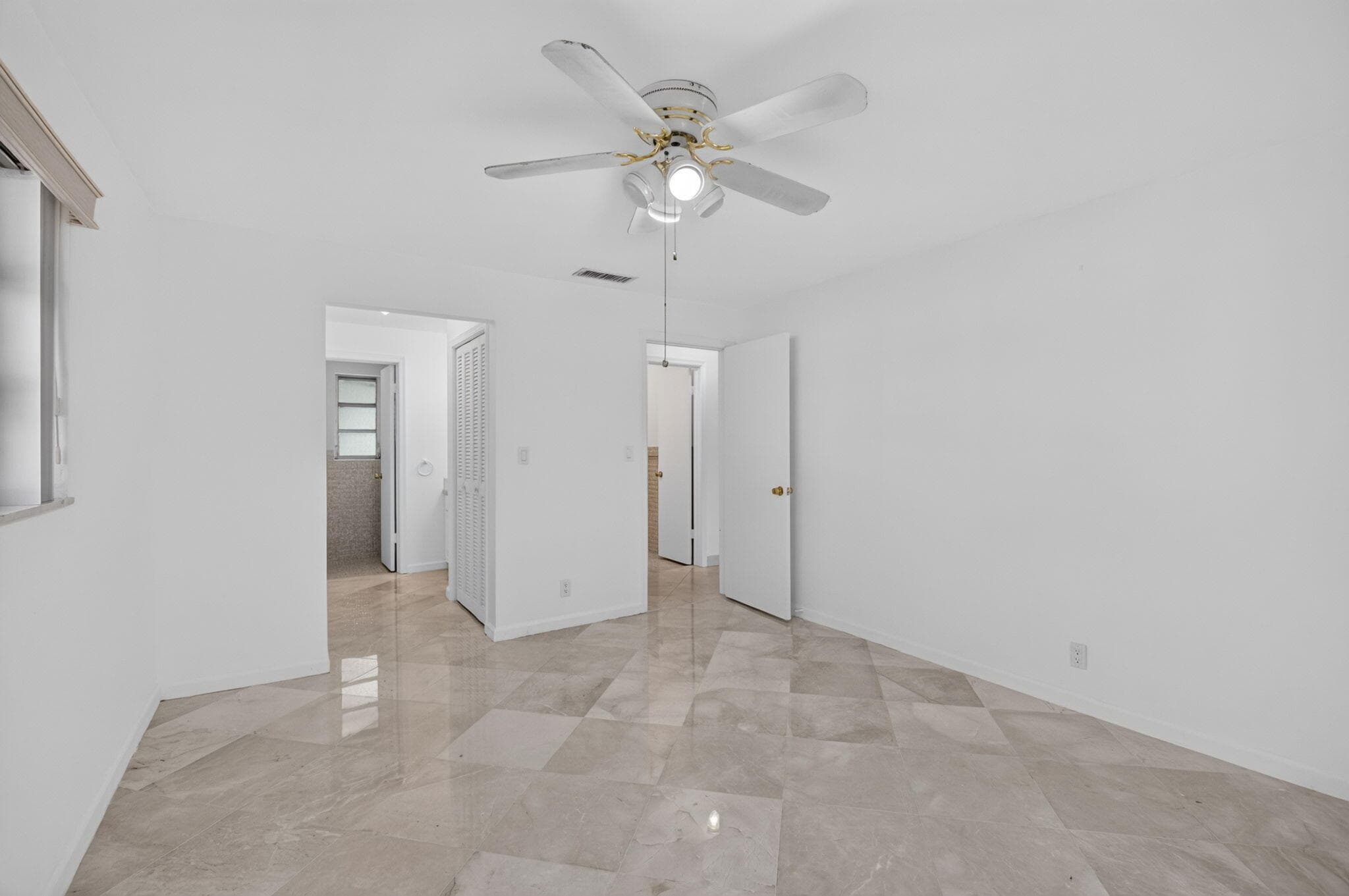 300 NW 42nd Street, Boca Raton, FL 33431 — photo 8 of 34